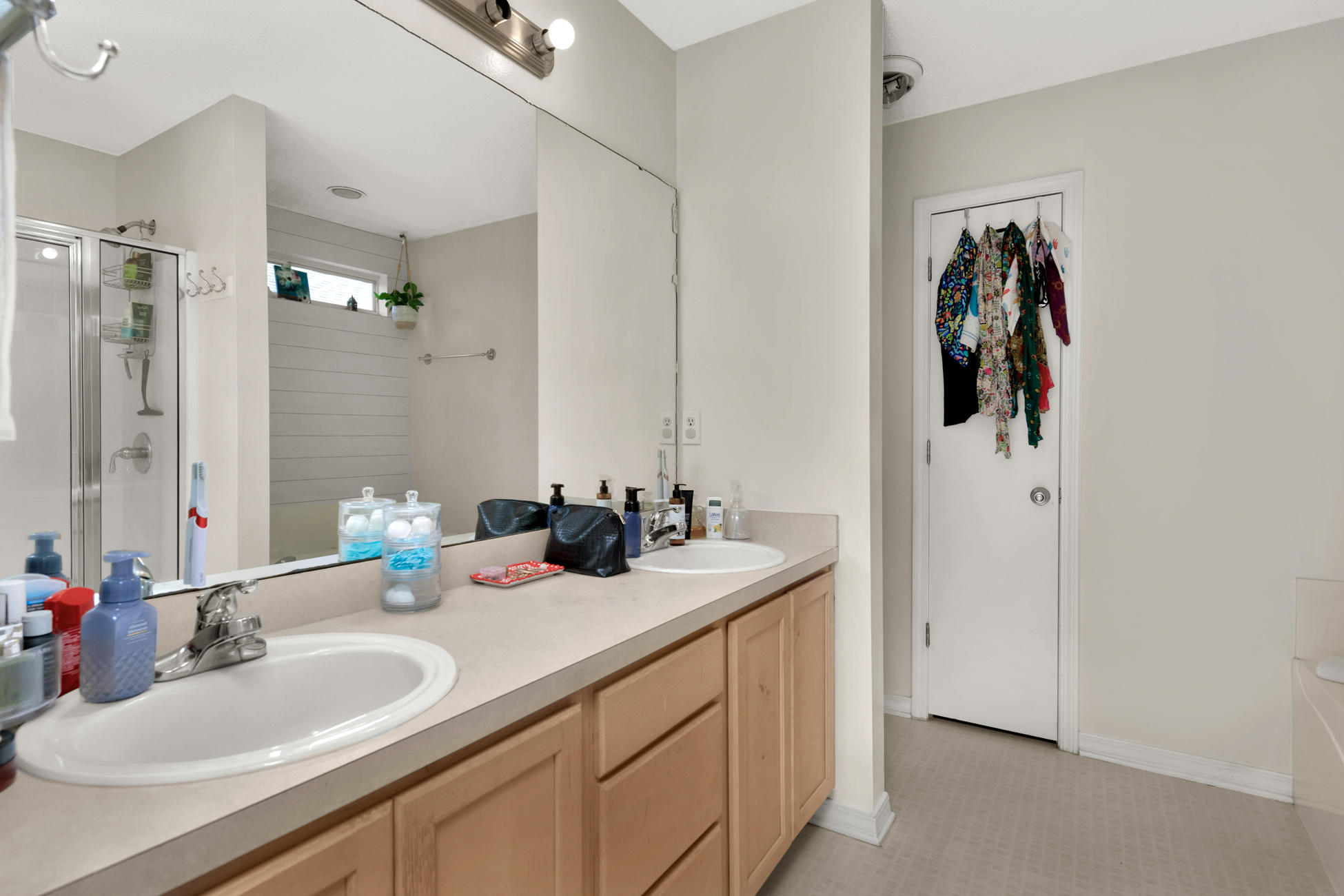 WATERFORD ESTATES S/D - Residential