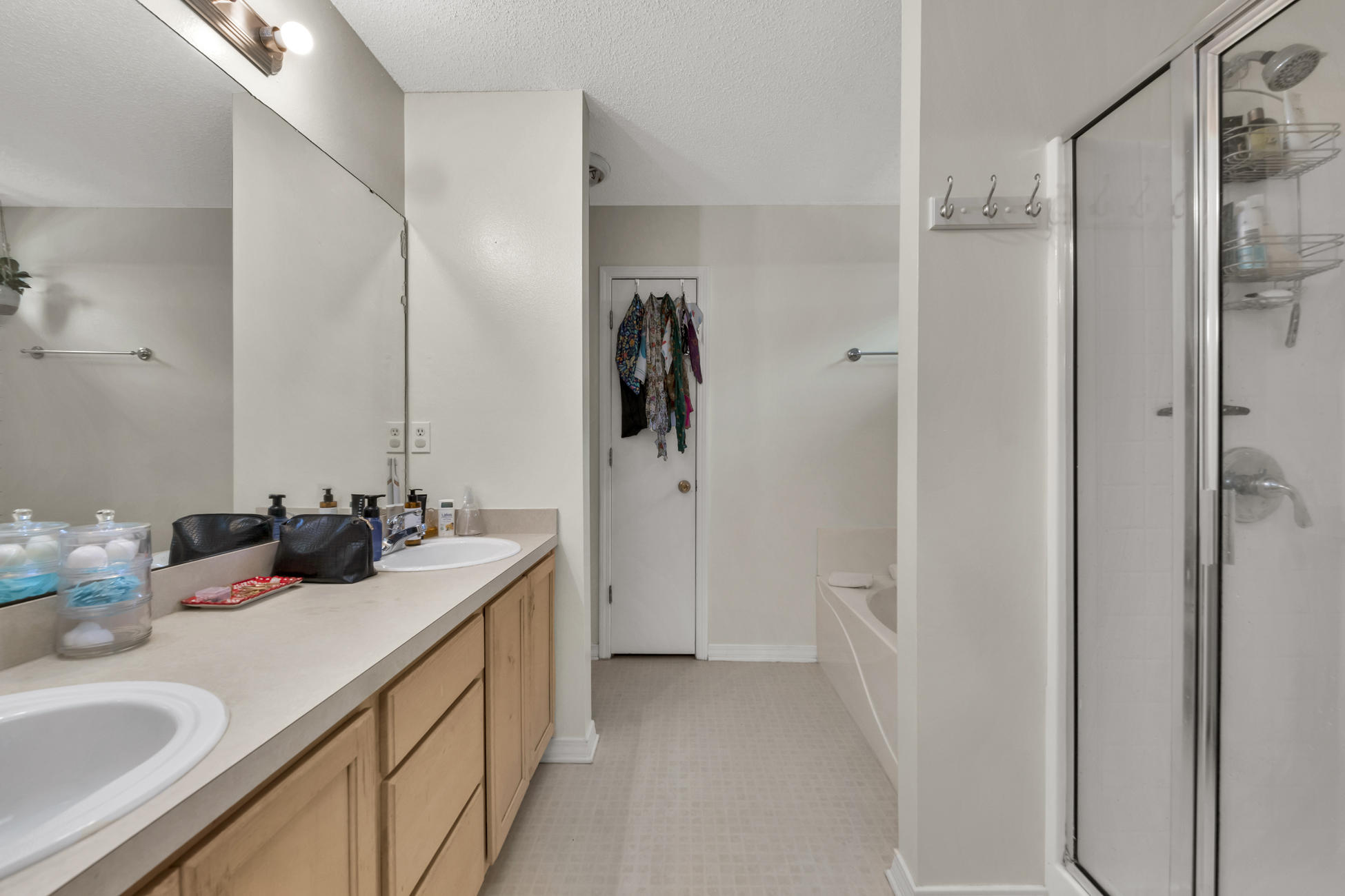 WATERFORD ESTATES S/D - Residential