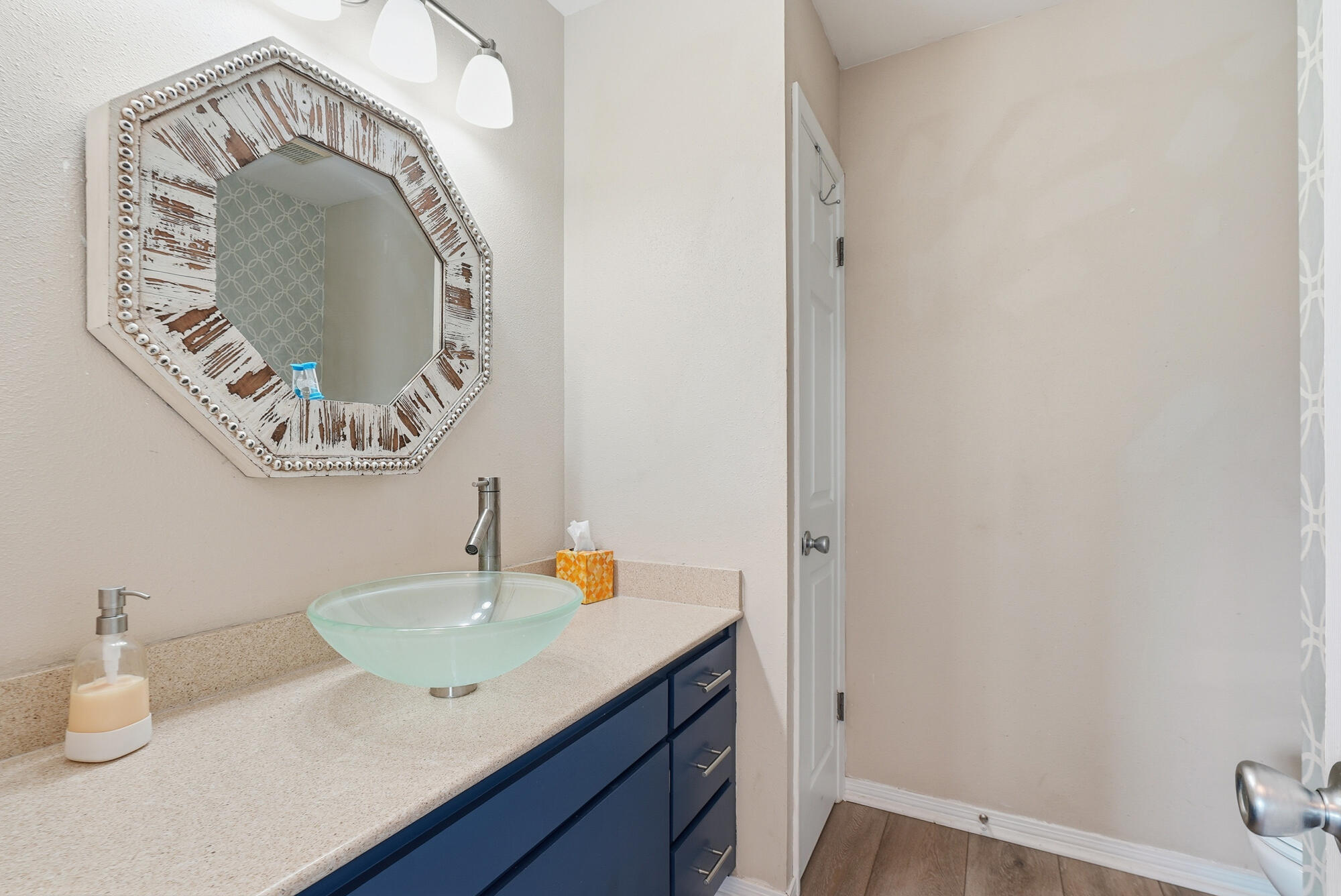 SANTA ROSA SHORES - Residential