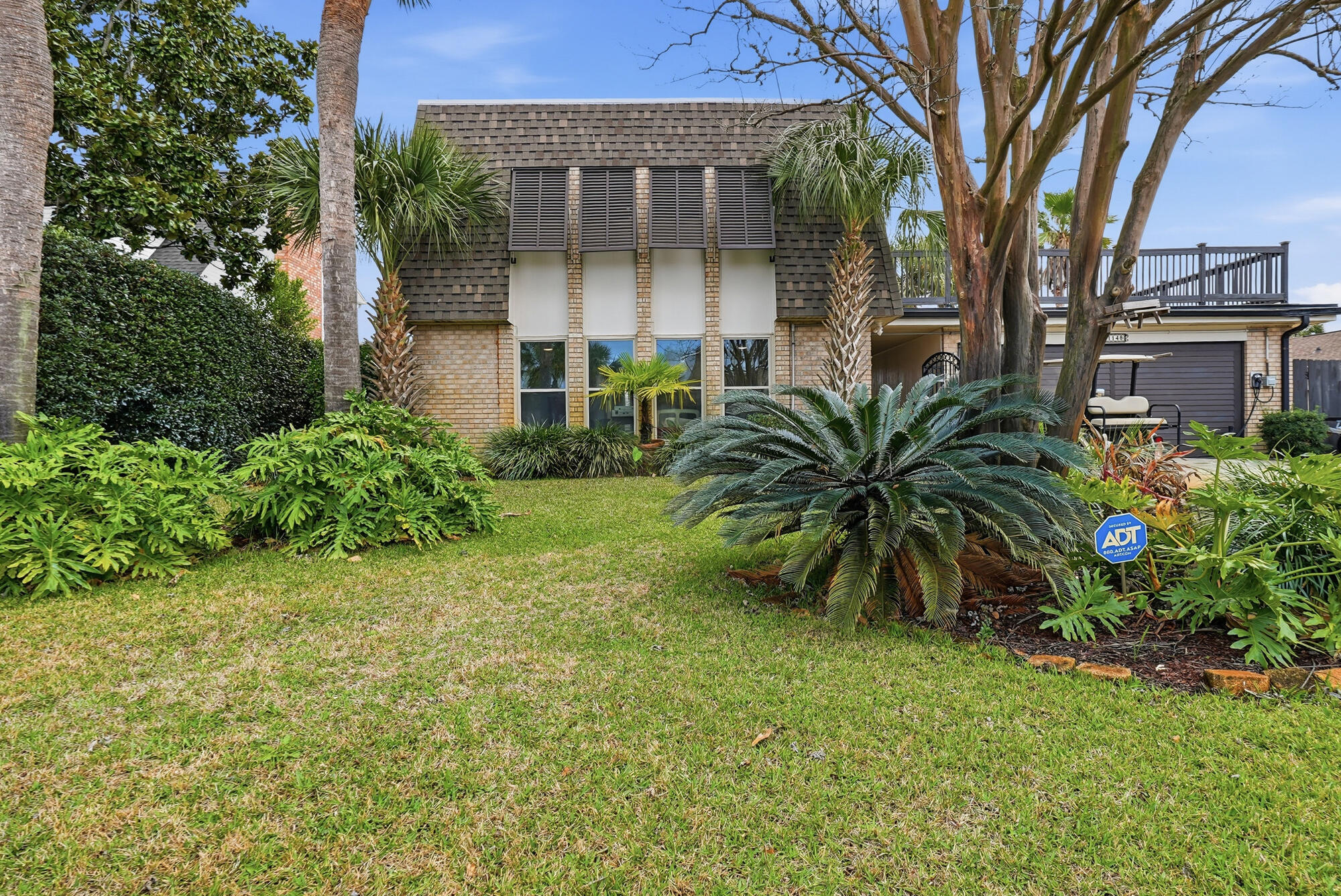 SANTA ROSA SHORES - Residential