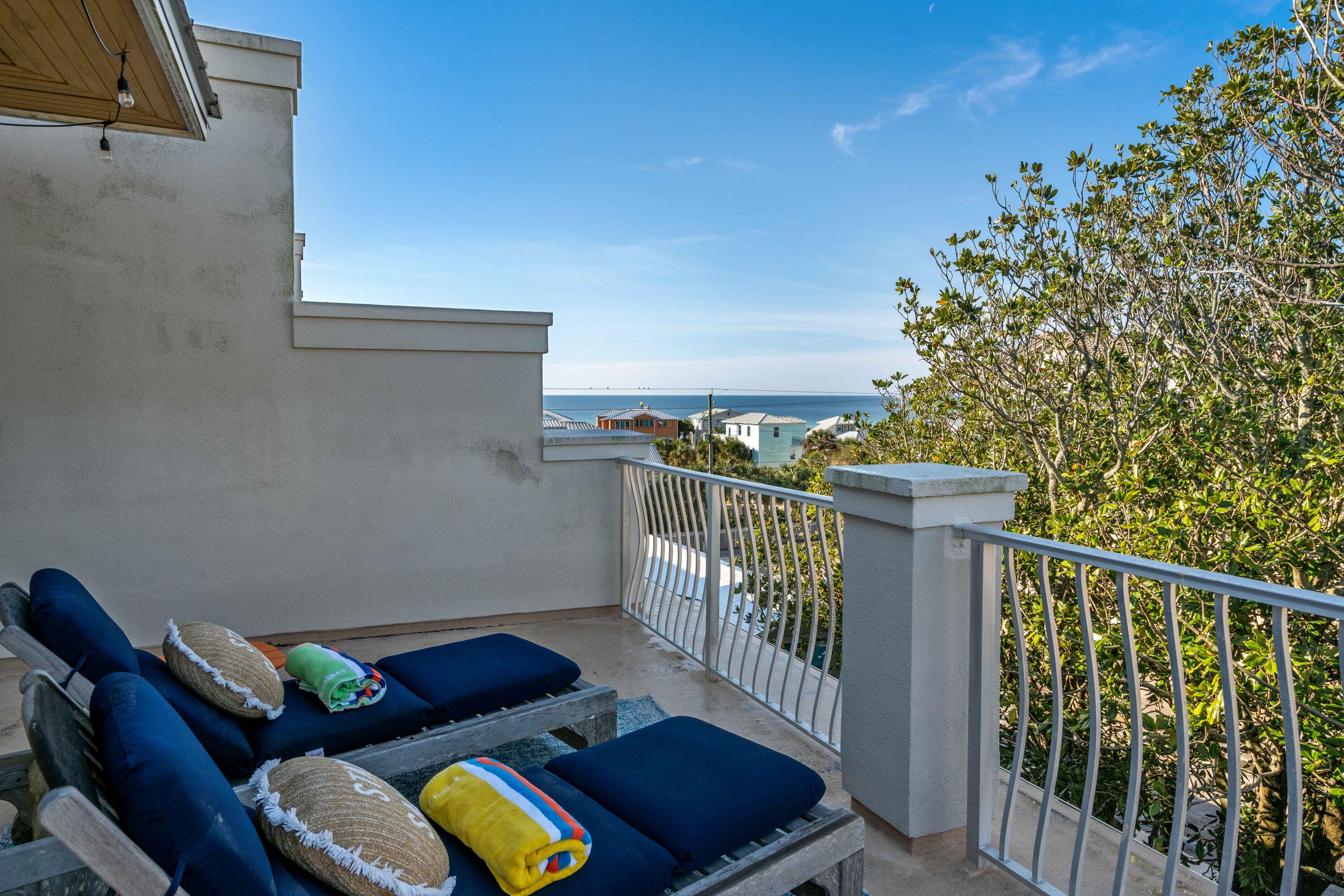 SUMMER PLACE - Residential