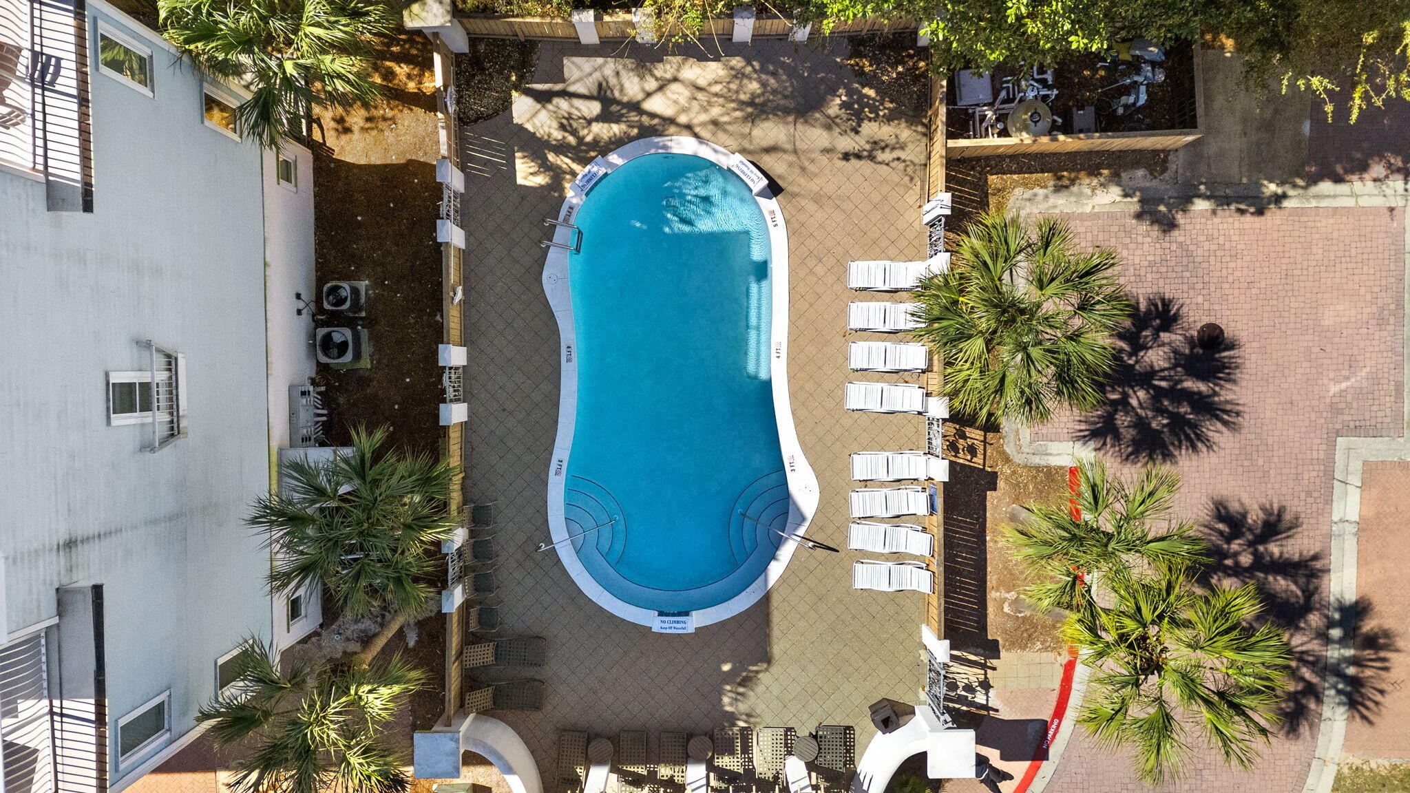 SUMMER PLACE - Residential