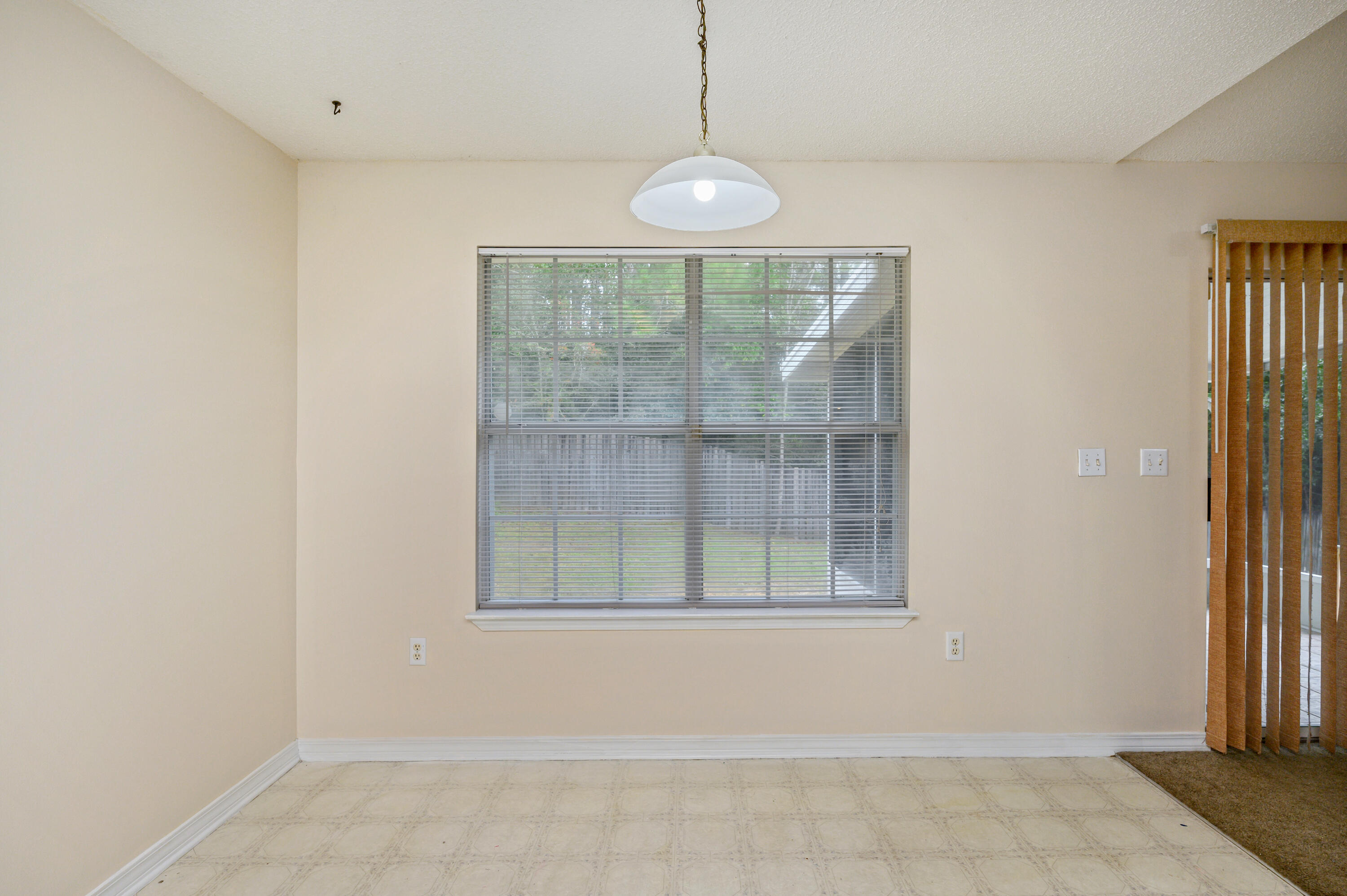 COUNTRYVIEW EST 4TH PH V - Residential