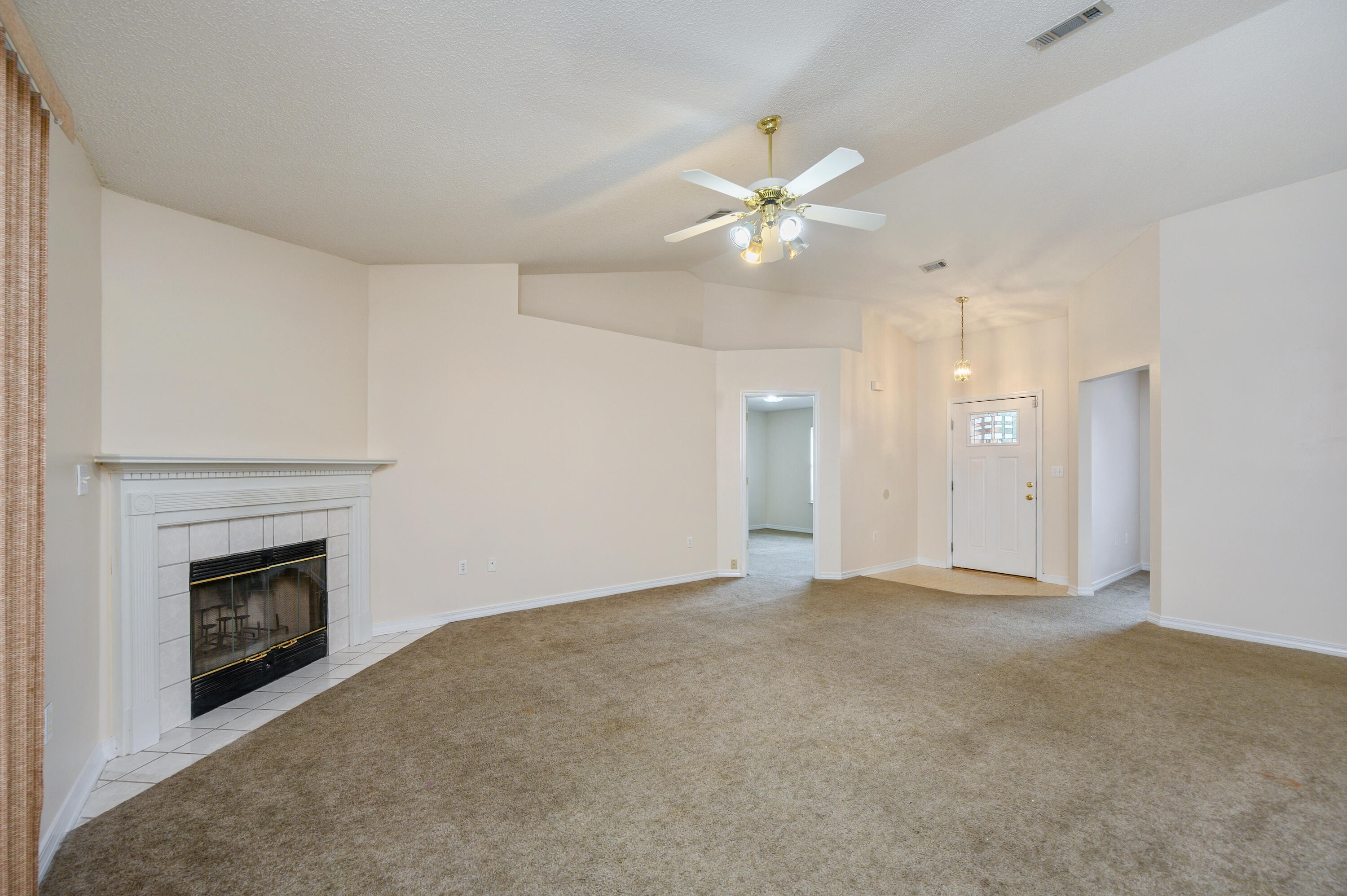 COUNTRYVIEW EST 4TH PH V - Residential