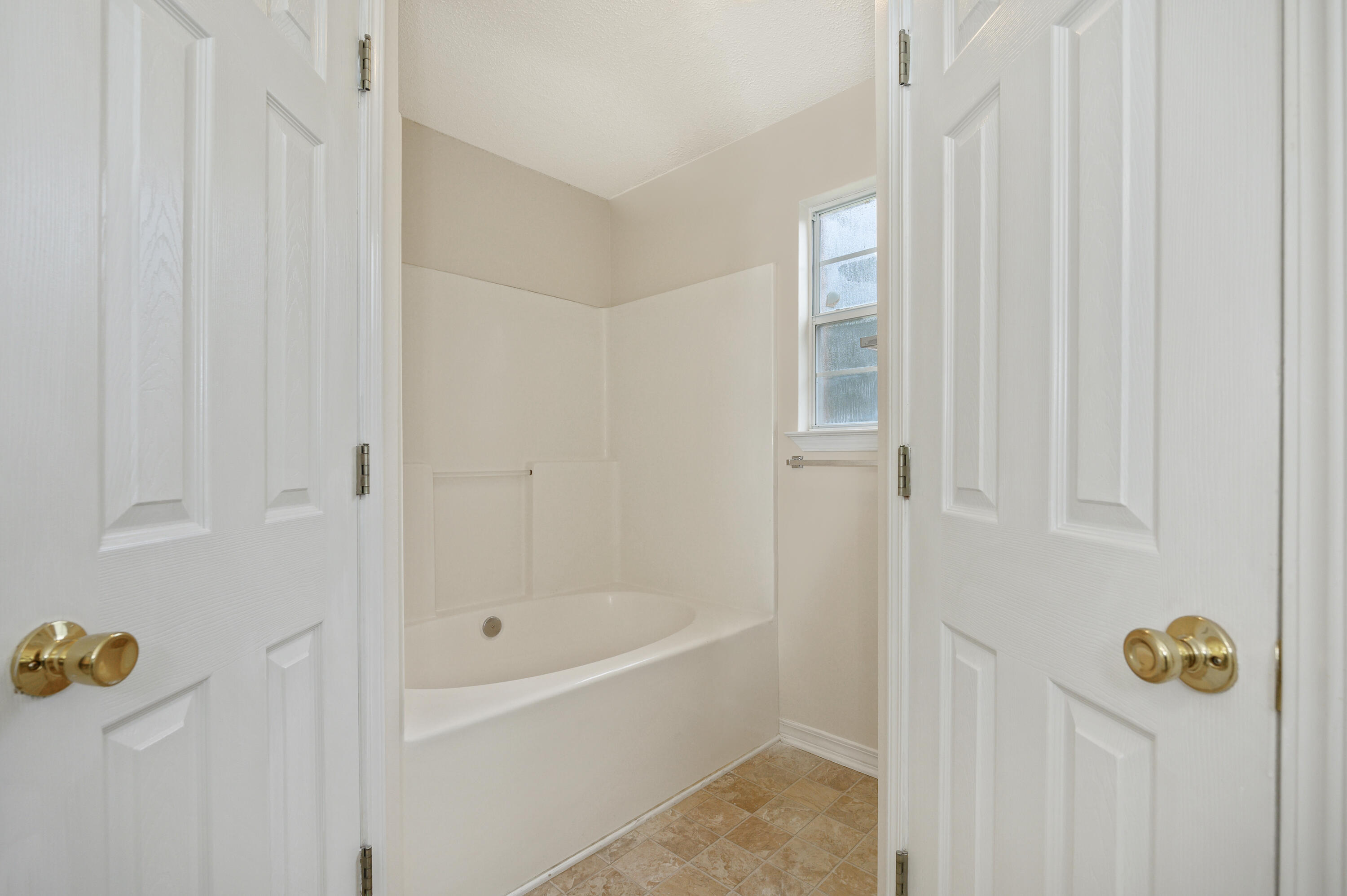 COUNTRYVIEW EST 4TH PH V - Residential