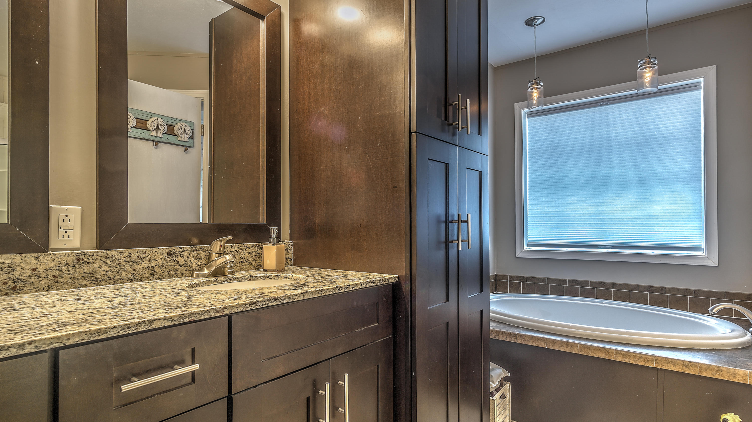 MAGNOLIA LANDING - Residential