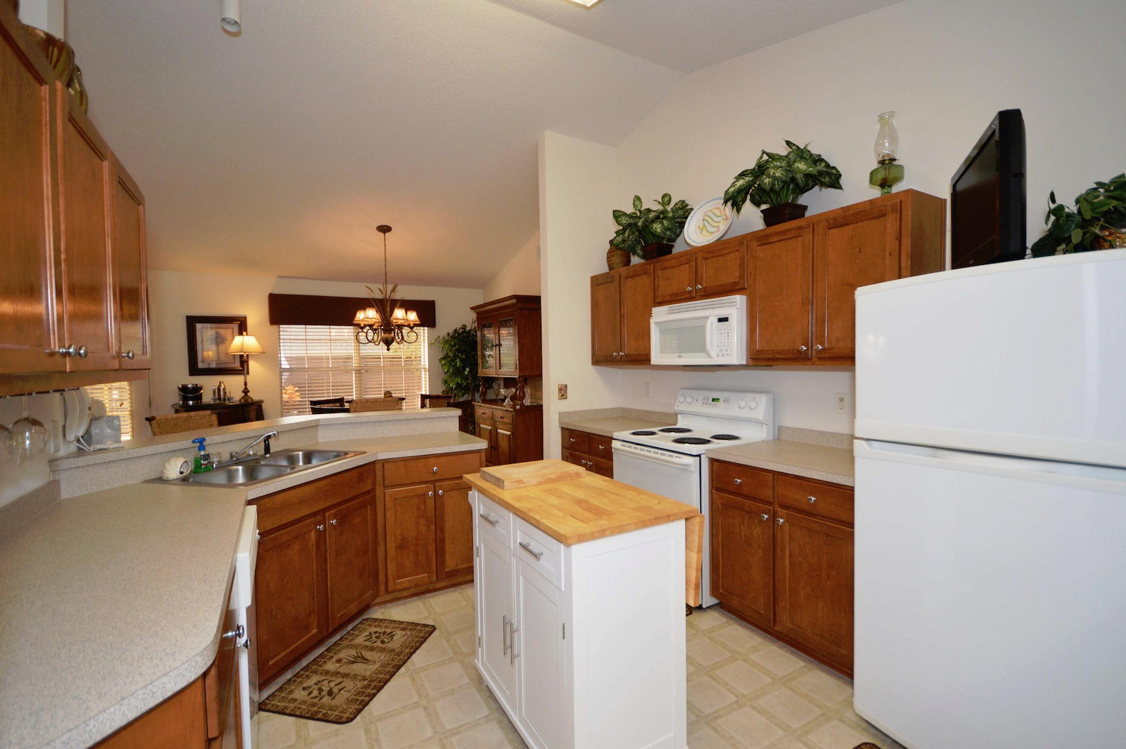 CREETWOODS PLACE - Residential