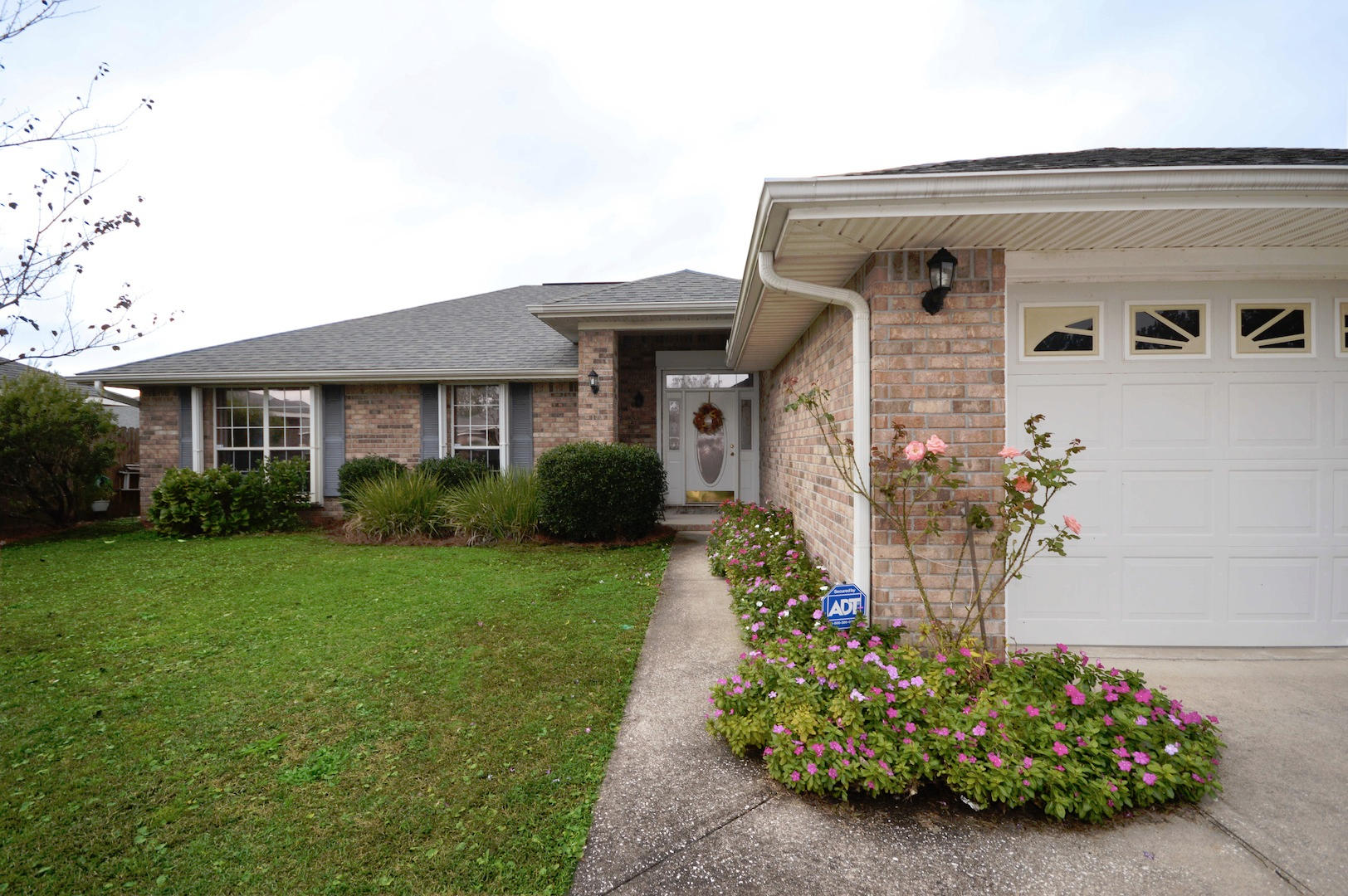 CREETWOODS PLACE - Residential