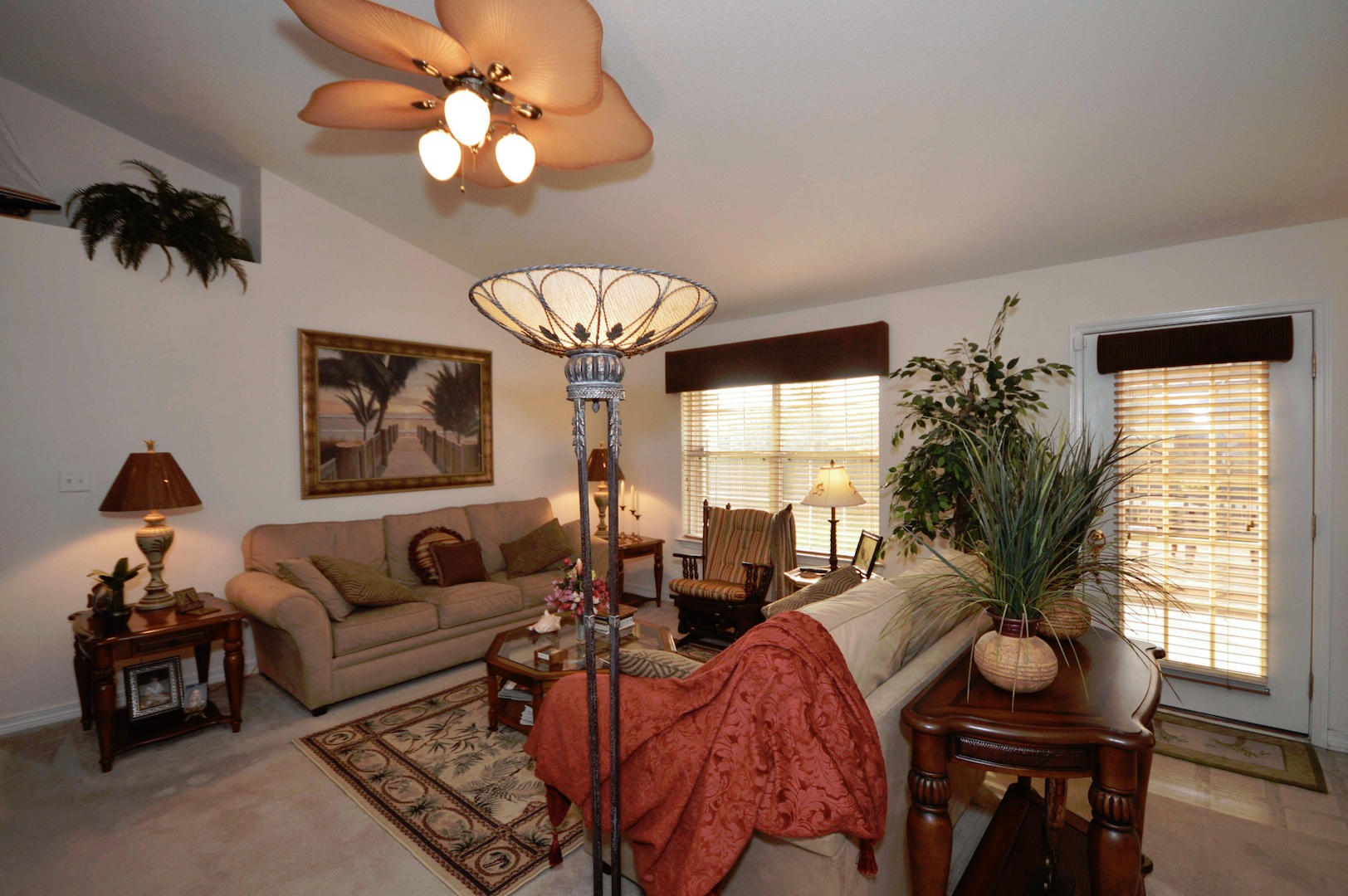 CREETWOODS PLACE - Residential