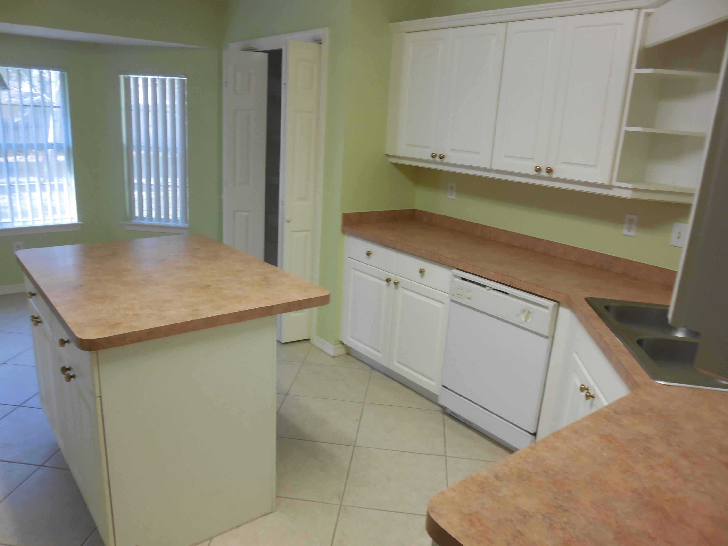 WESTVIEW ESTATES - Residential