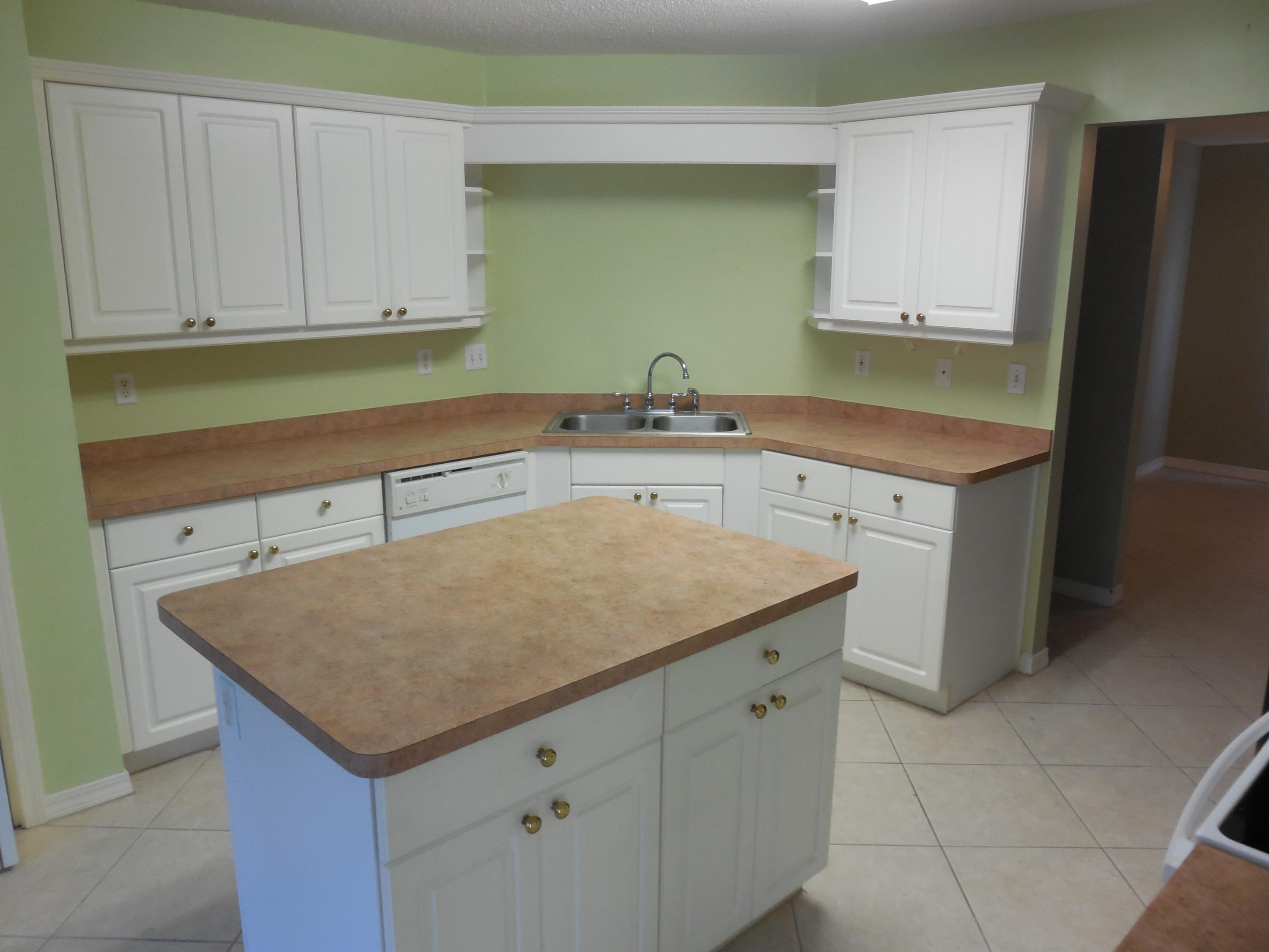 WESTVIEW ESTATES - Residential