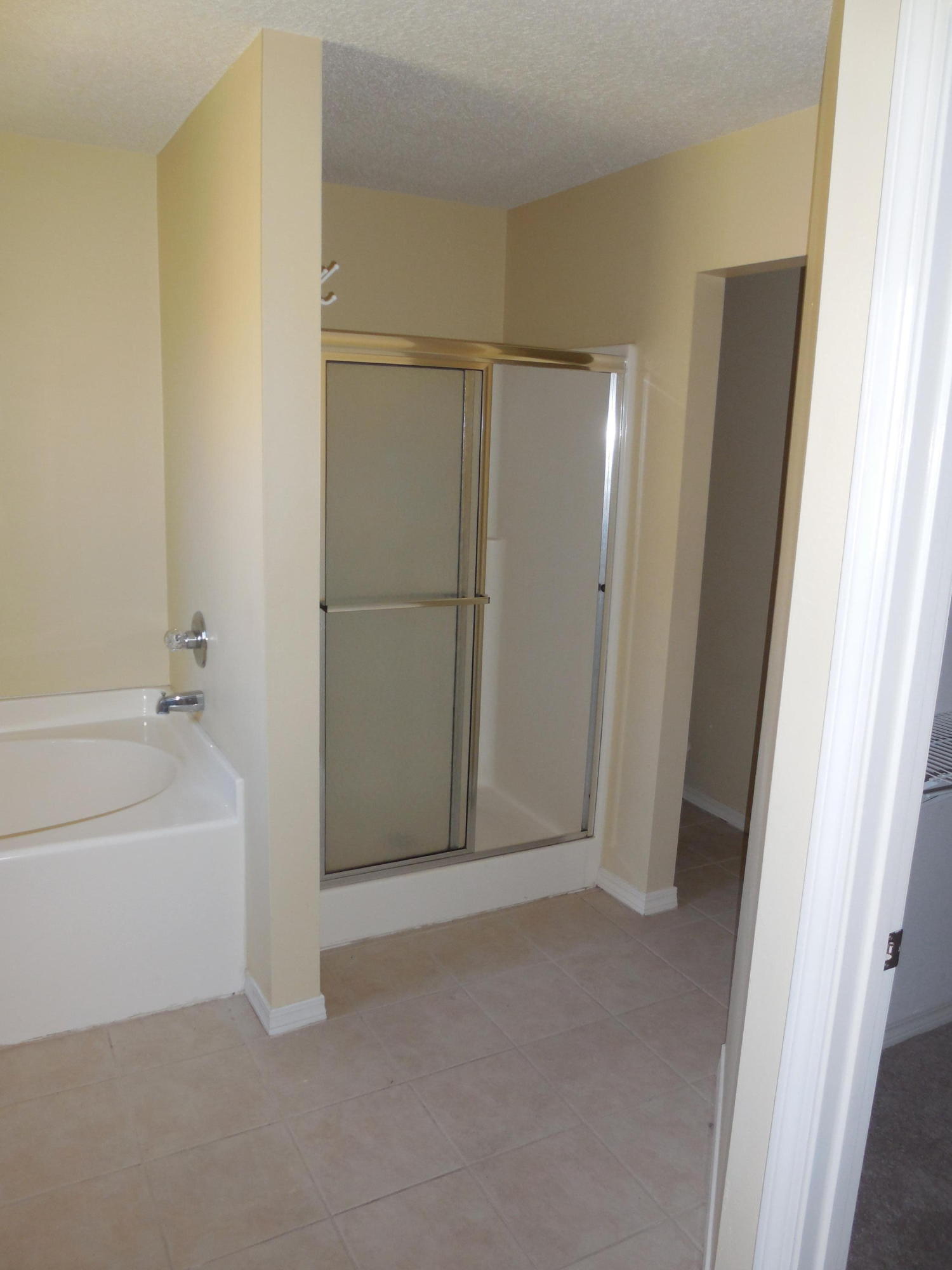 WESTVIEW ESTATES - Residential