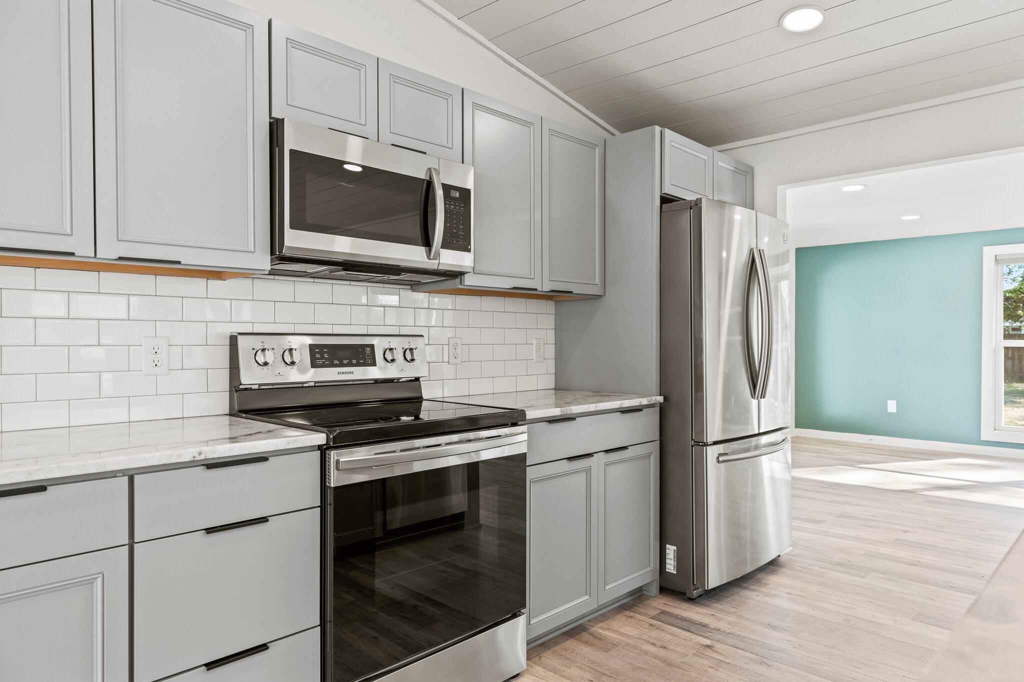 VALPARAISO PLAT 15 RESUB - Residential Lease