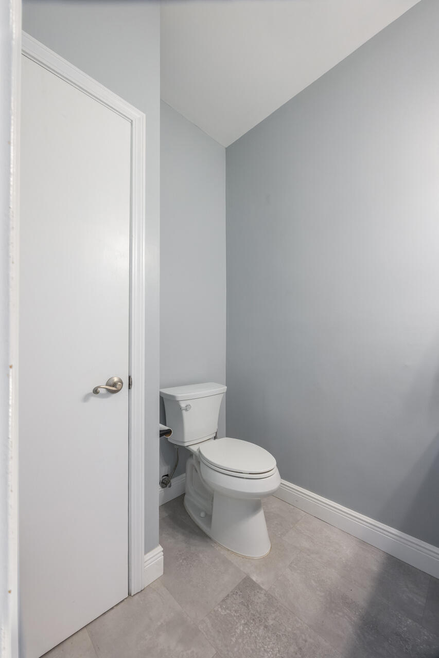 CARIBBEAN VILLAGE - Residential