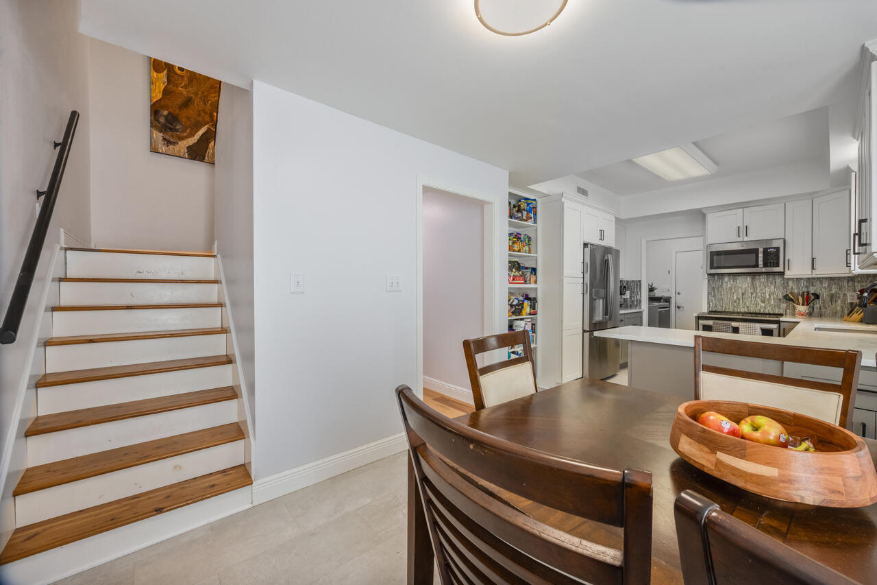 CARIBBEAN VILLAGE - Residential