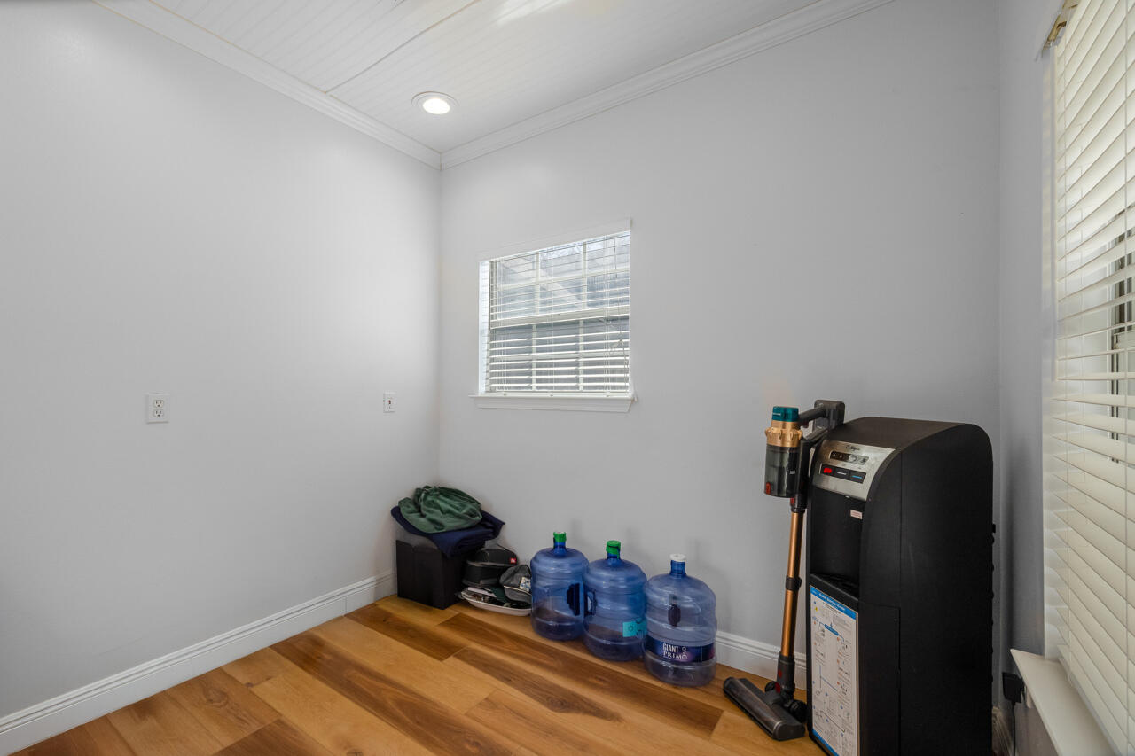 CARIBBEAN VILLAGE - Residential