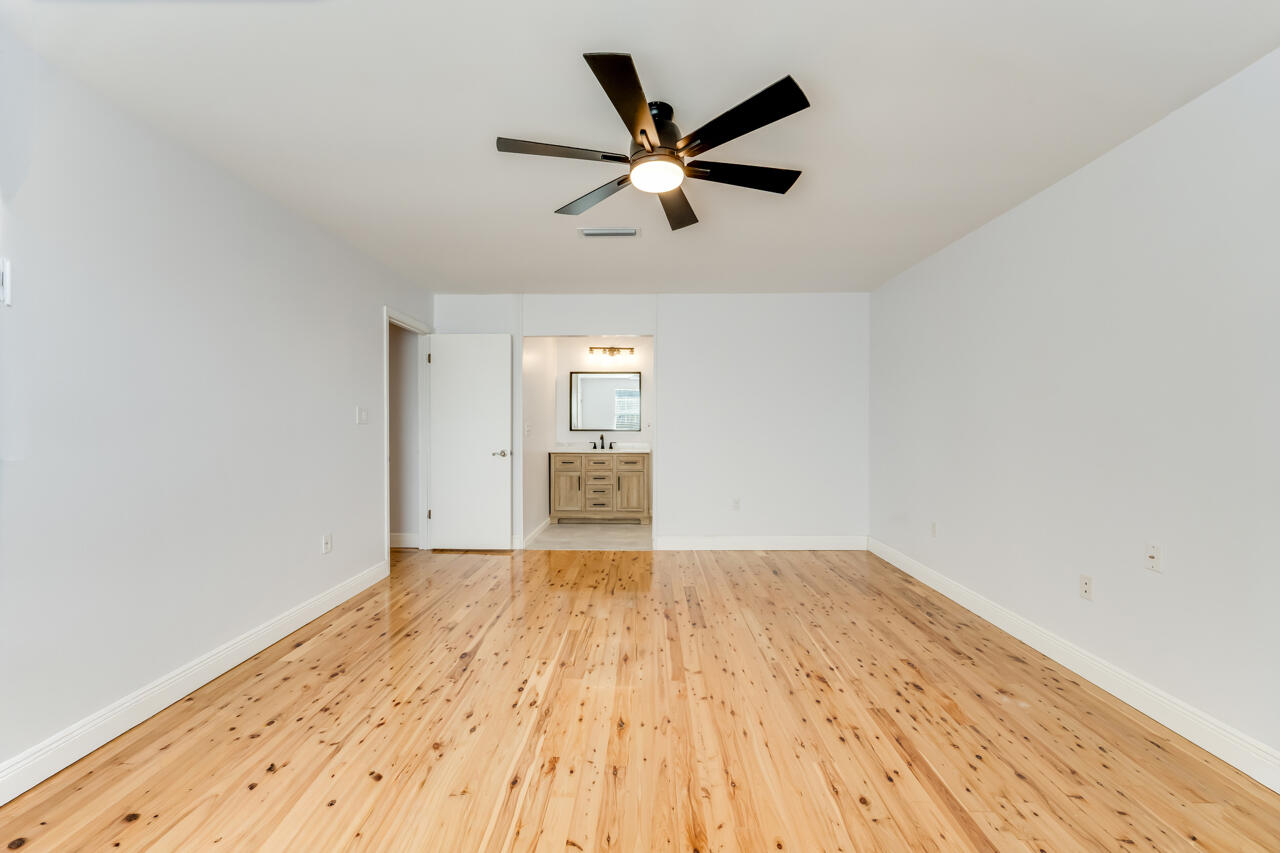 CARIBBEAN VILLAGE - Residential