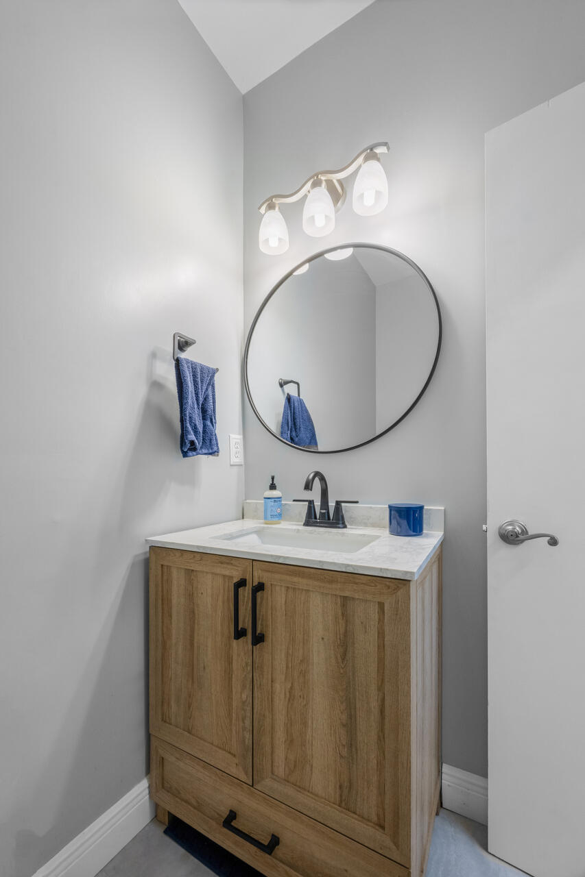 CARIBBEAN VILLAGE - Residential