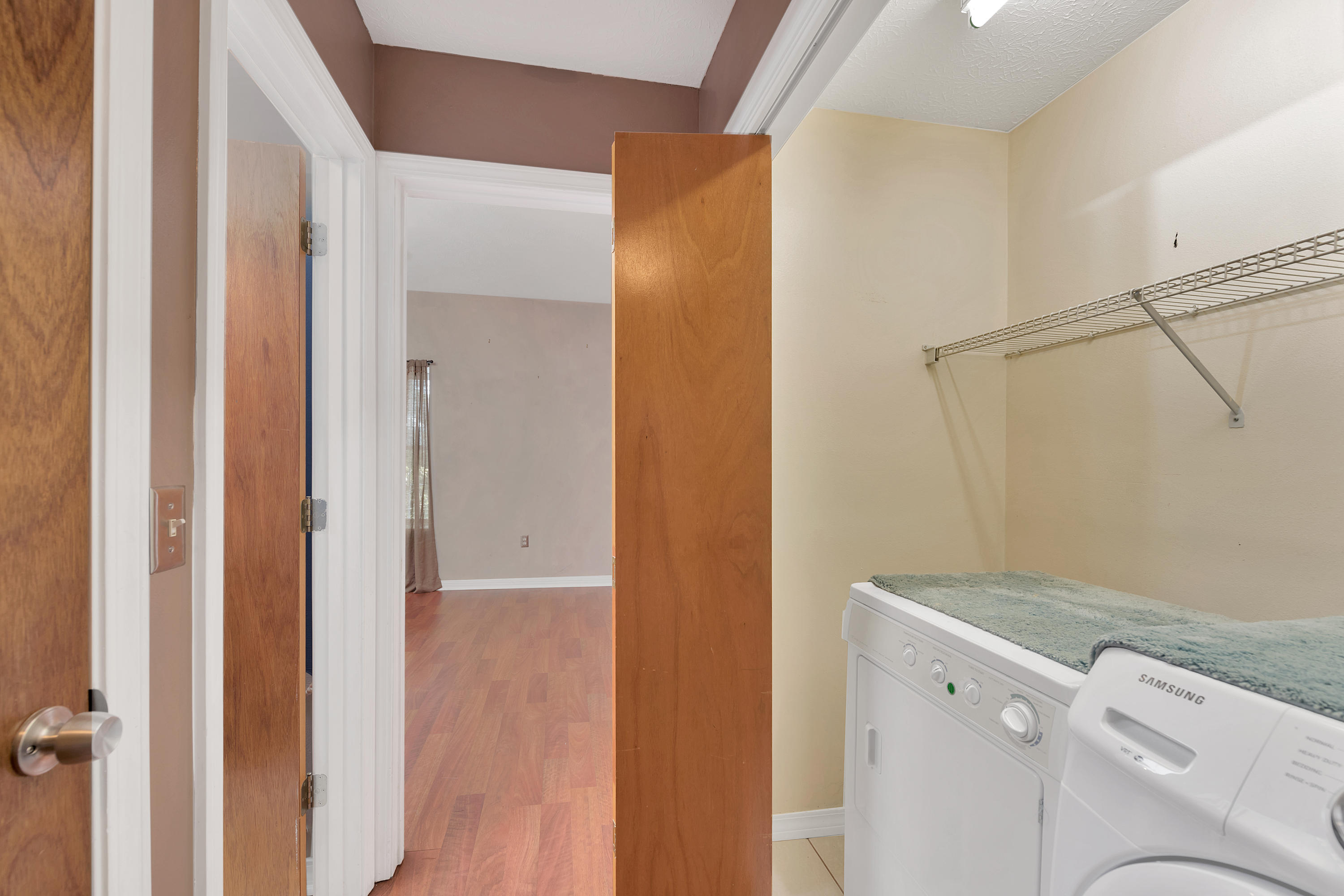 CHATELAINE EST - Residential