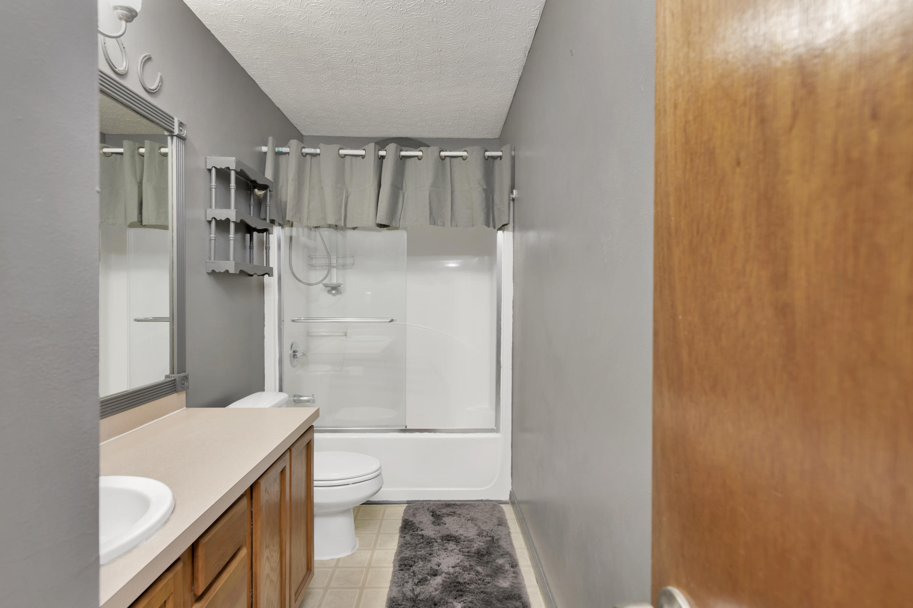 CHATELAINE EST - Residential