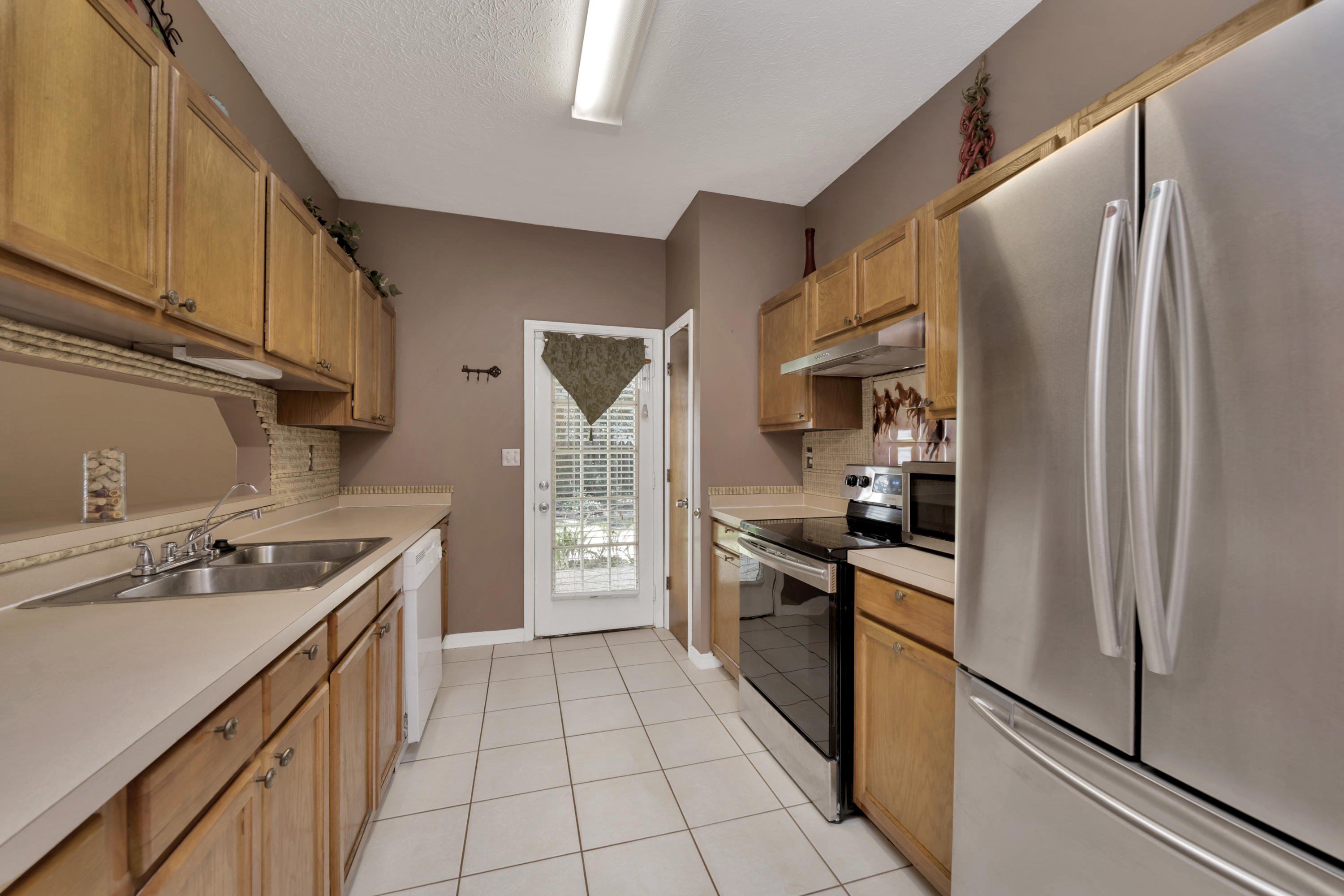 CHATELAINE EST - Residential