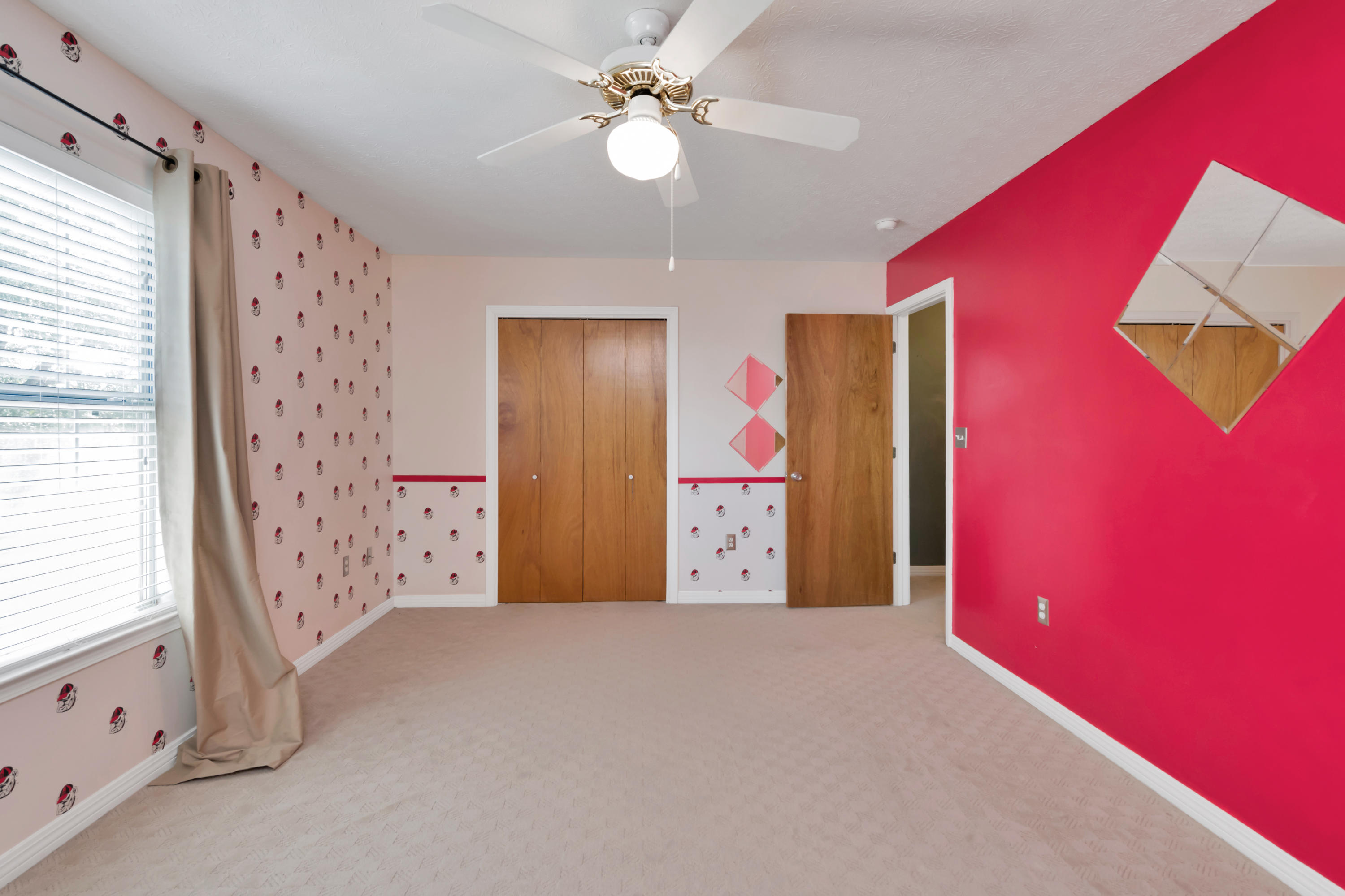 CHATELAINE EST - Residential