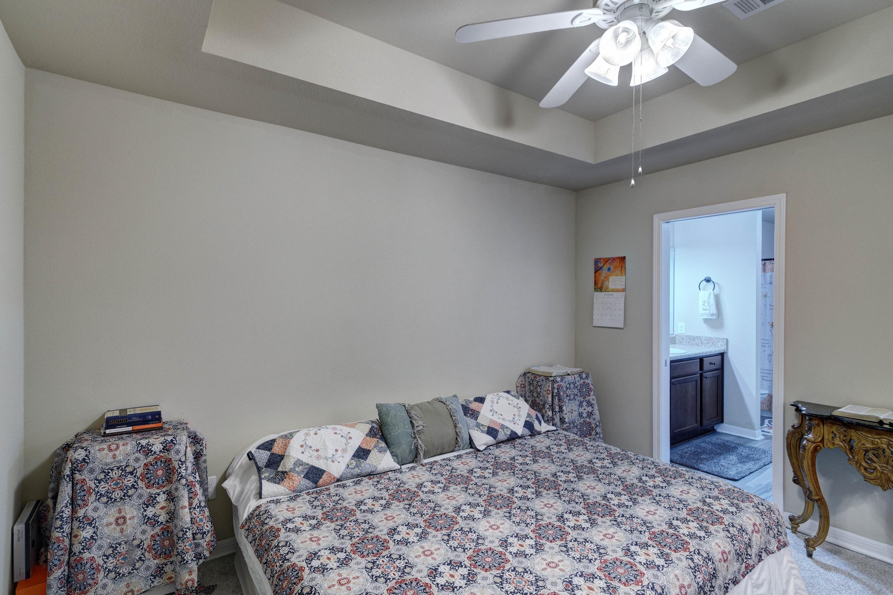 SHADOW LAKES - Residential