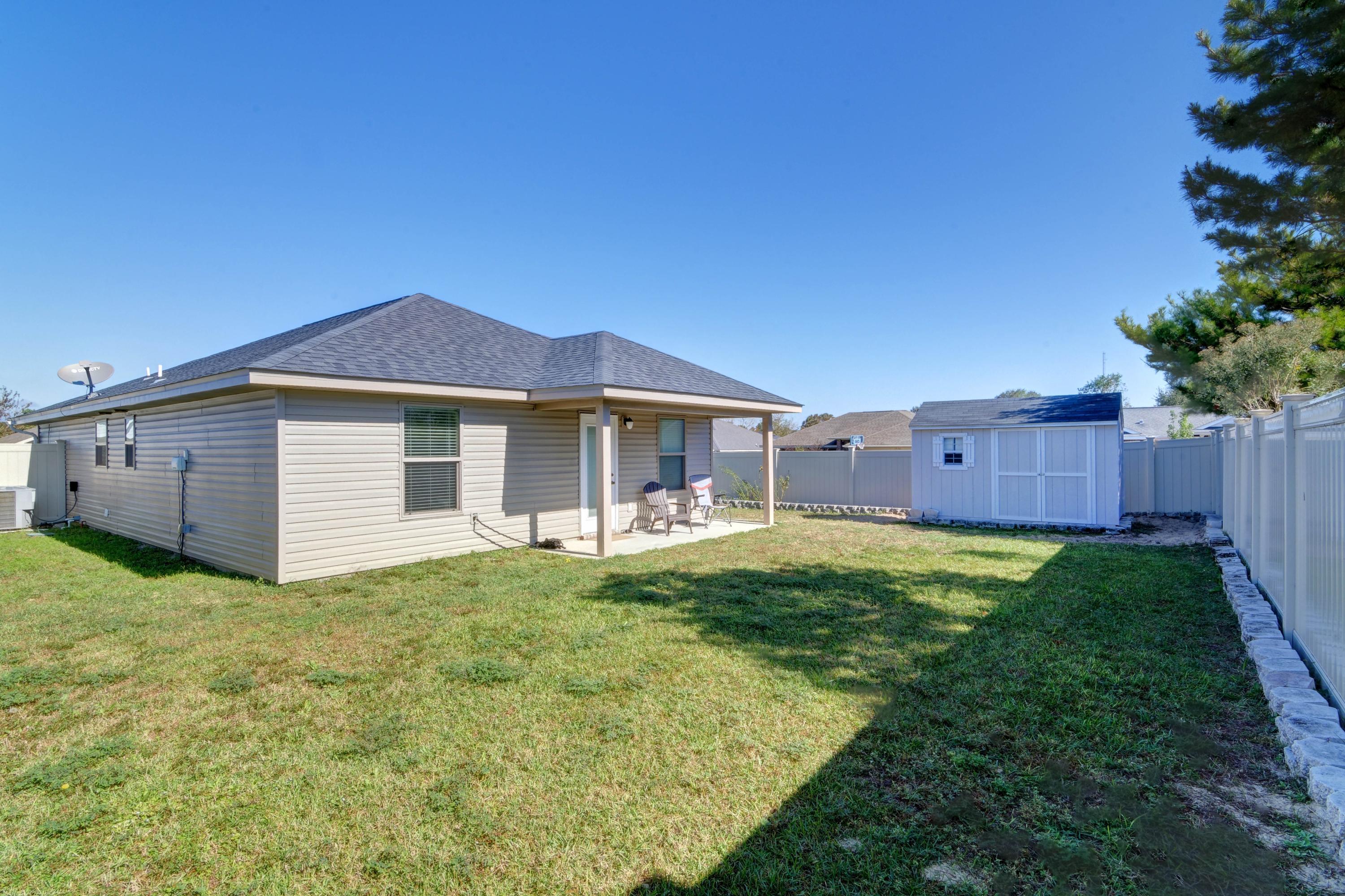 SHADOW LAKES - Residential