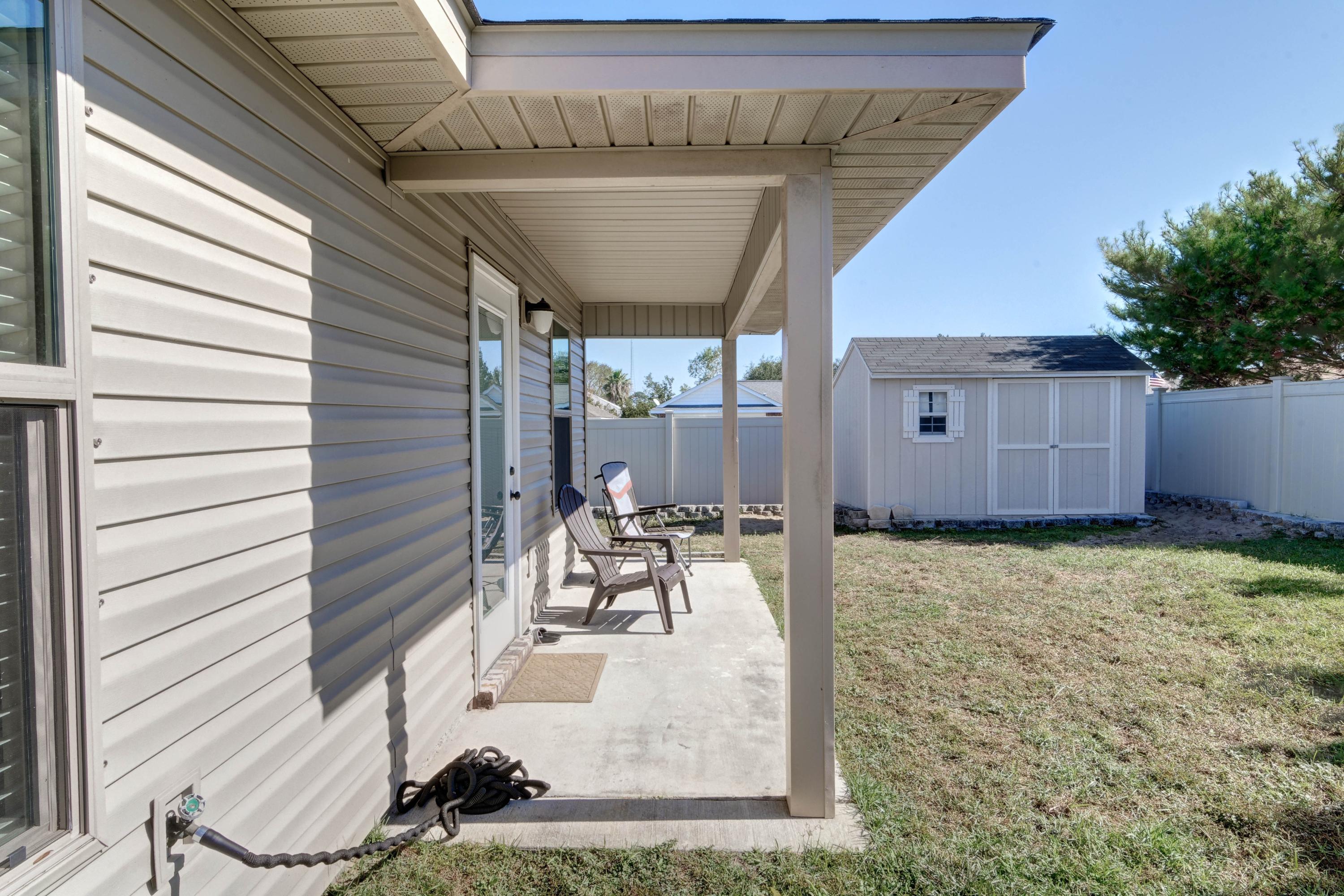 SHADOW LAKES - Residential