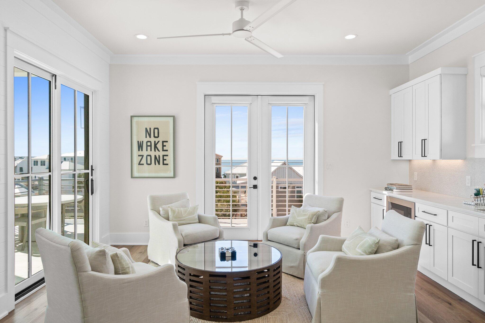 GULF SHORE MANOR - Residential
