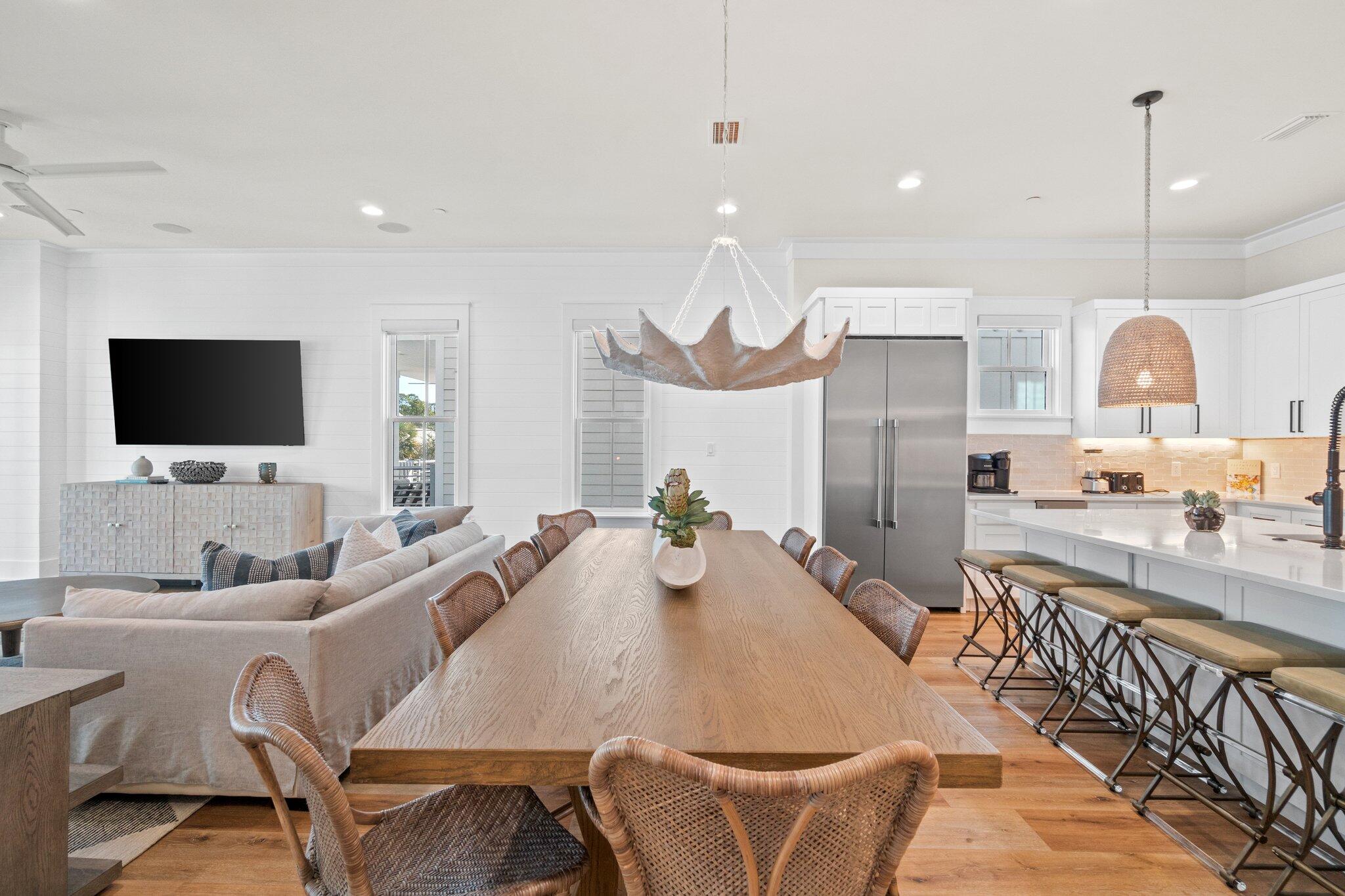 GULF SHORE MANOR - Residential