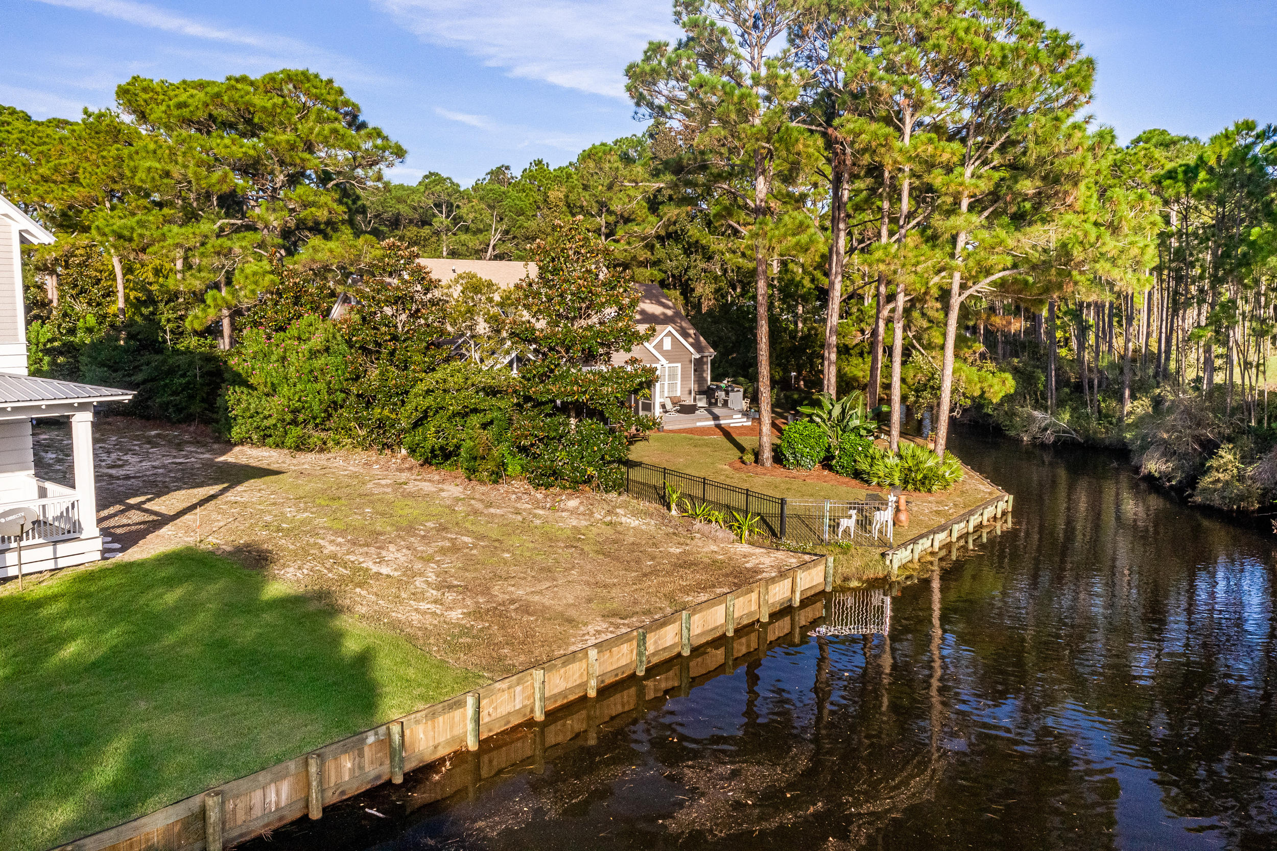 RILEY'S BAYVIEW S/D - Land