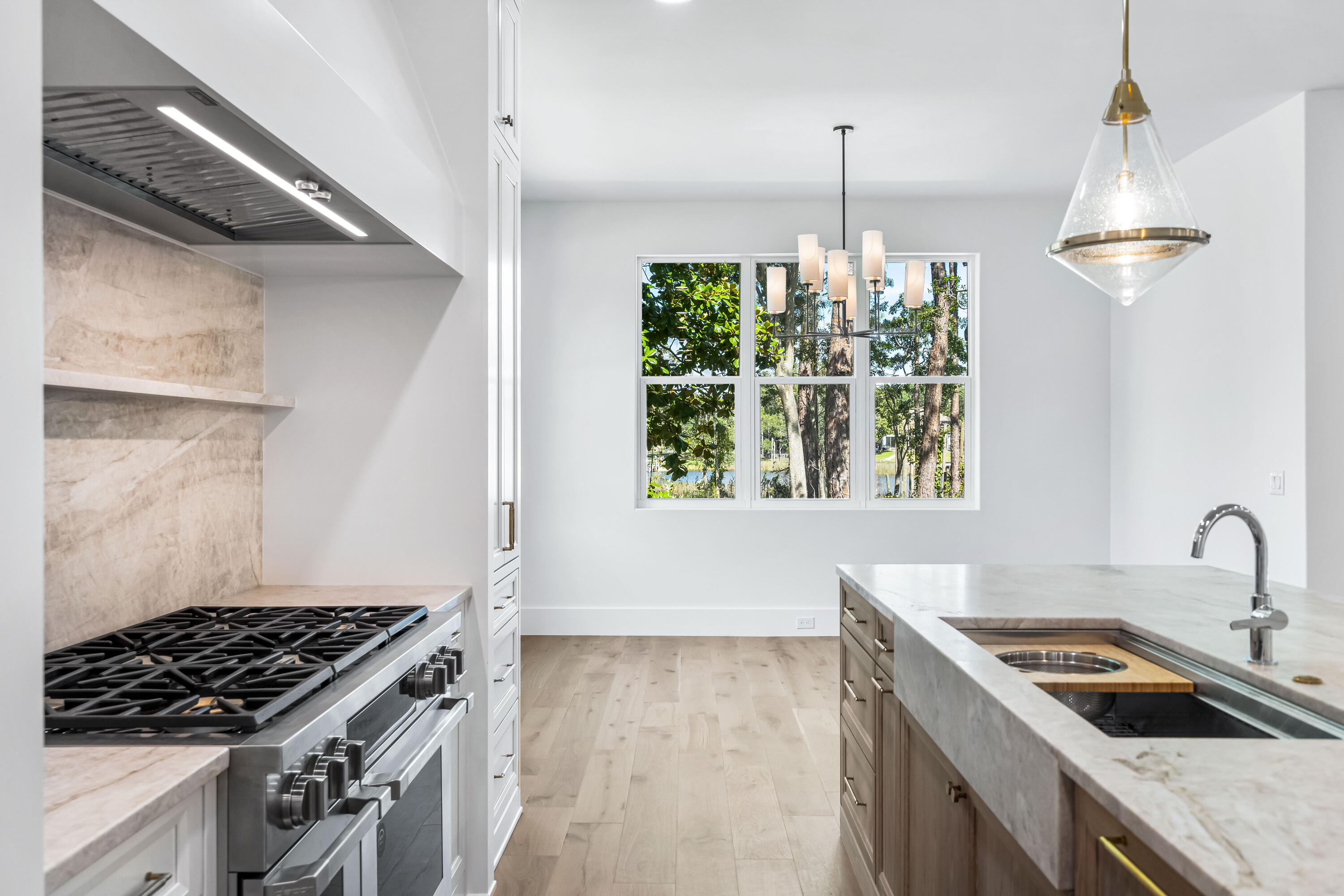 BOTANY BAYOU - Residential