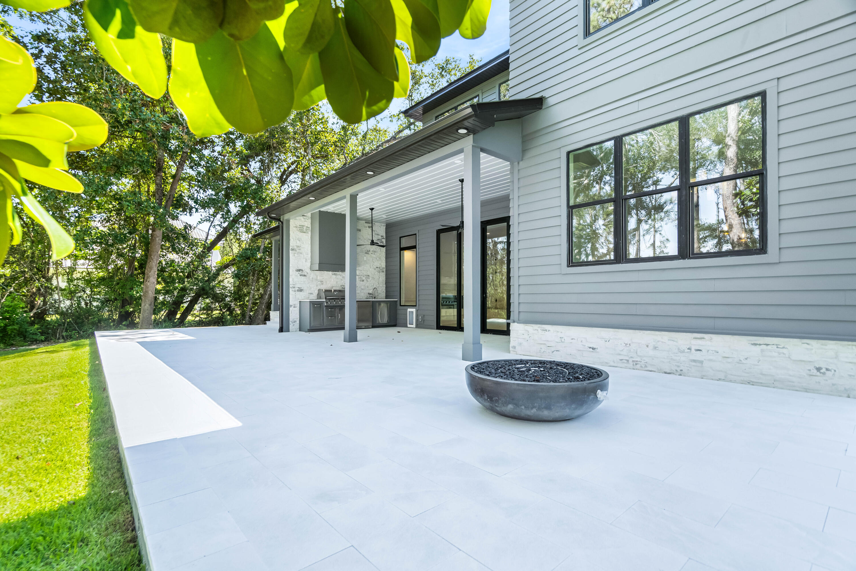 BOTANY BAYOU - Residential