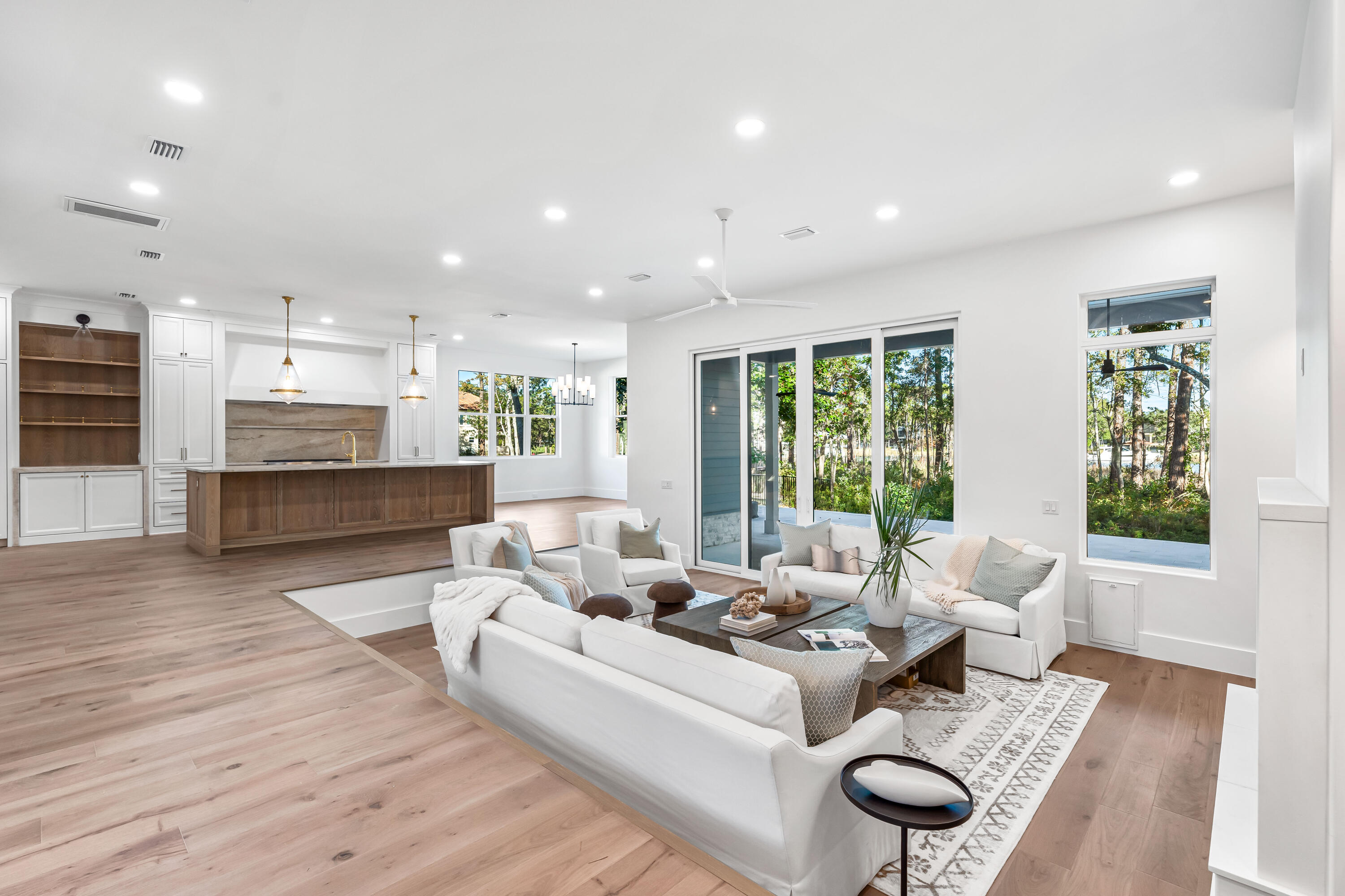 BOTANY BAYOU - Residential