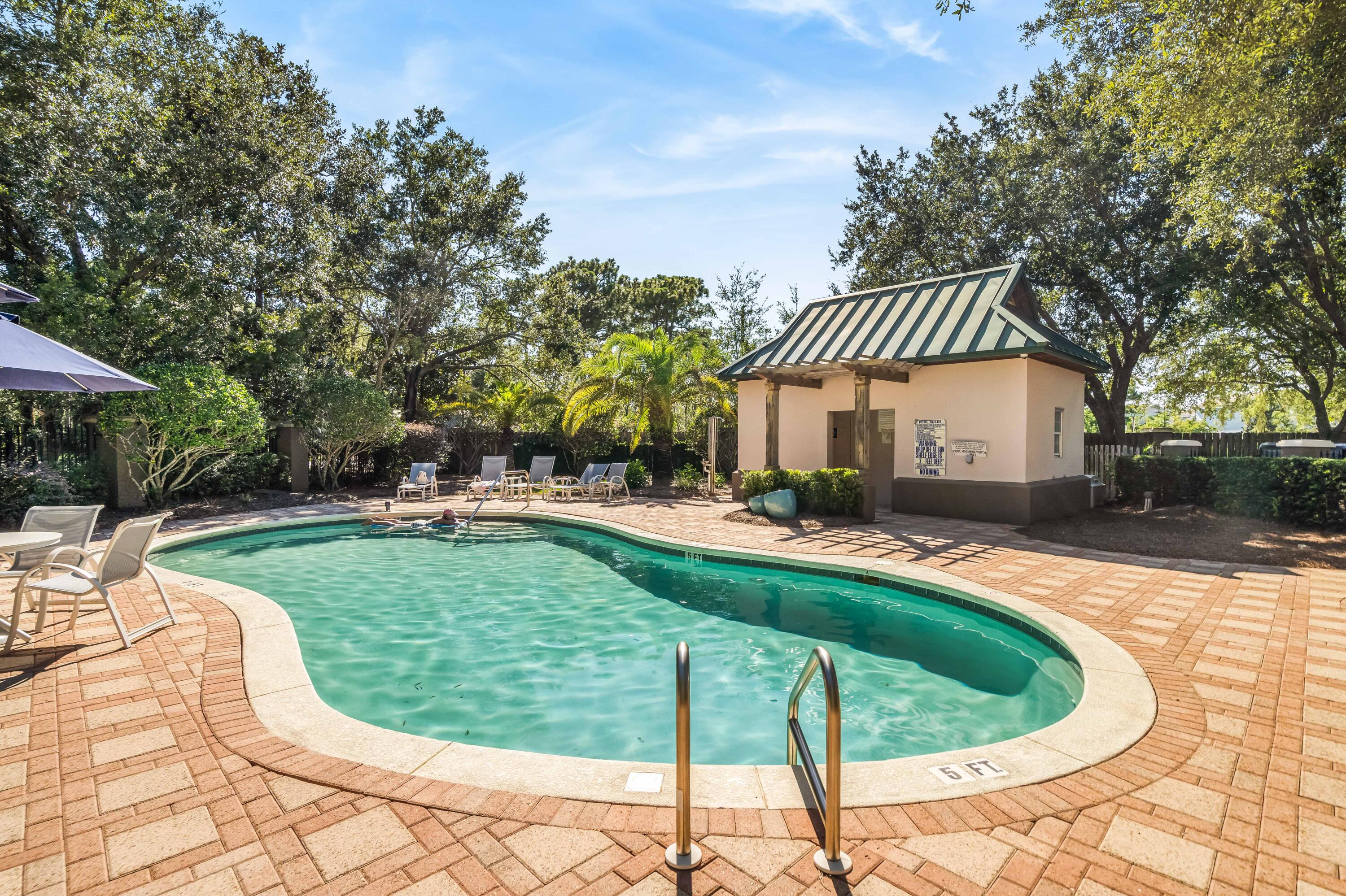BOTANY BAYOU - Residential