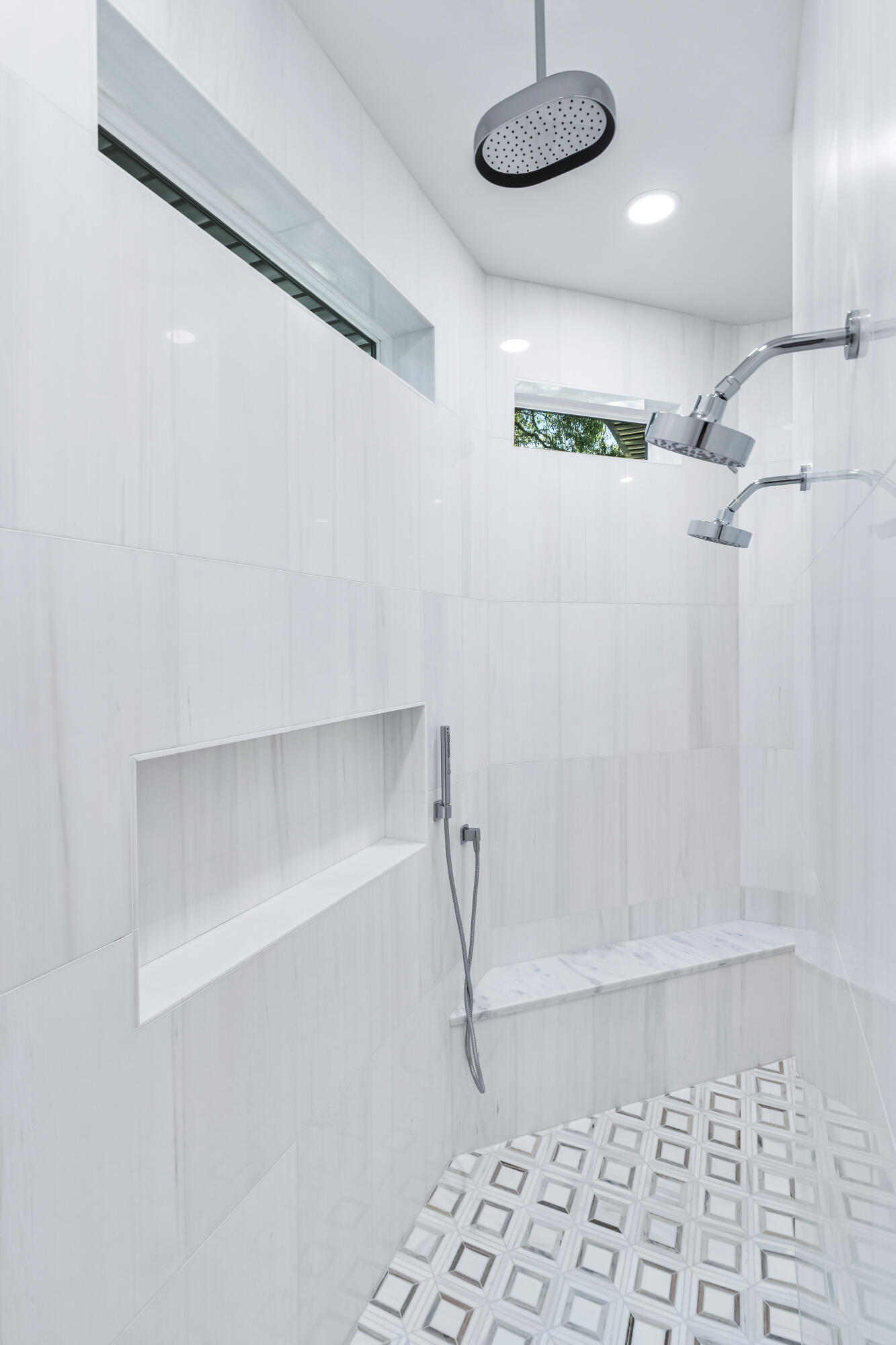 BOTANY BAYOU - Residential