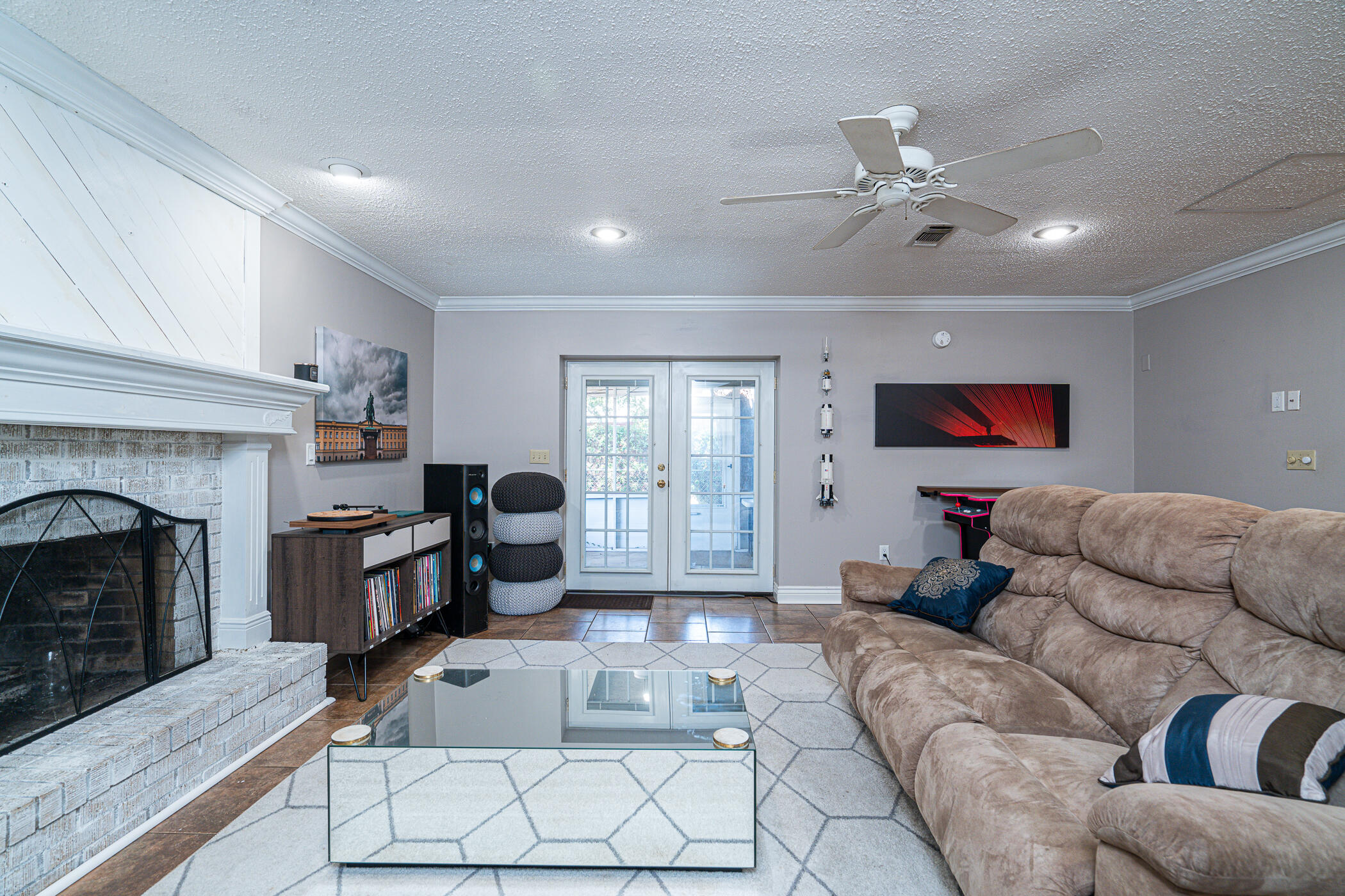 WINTHROP PLACE - Residential