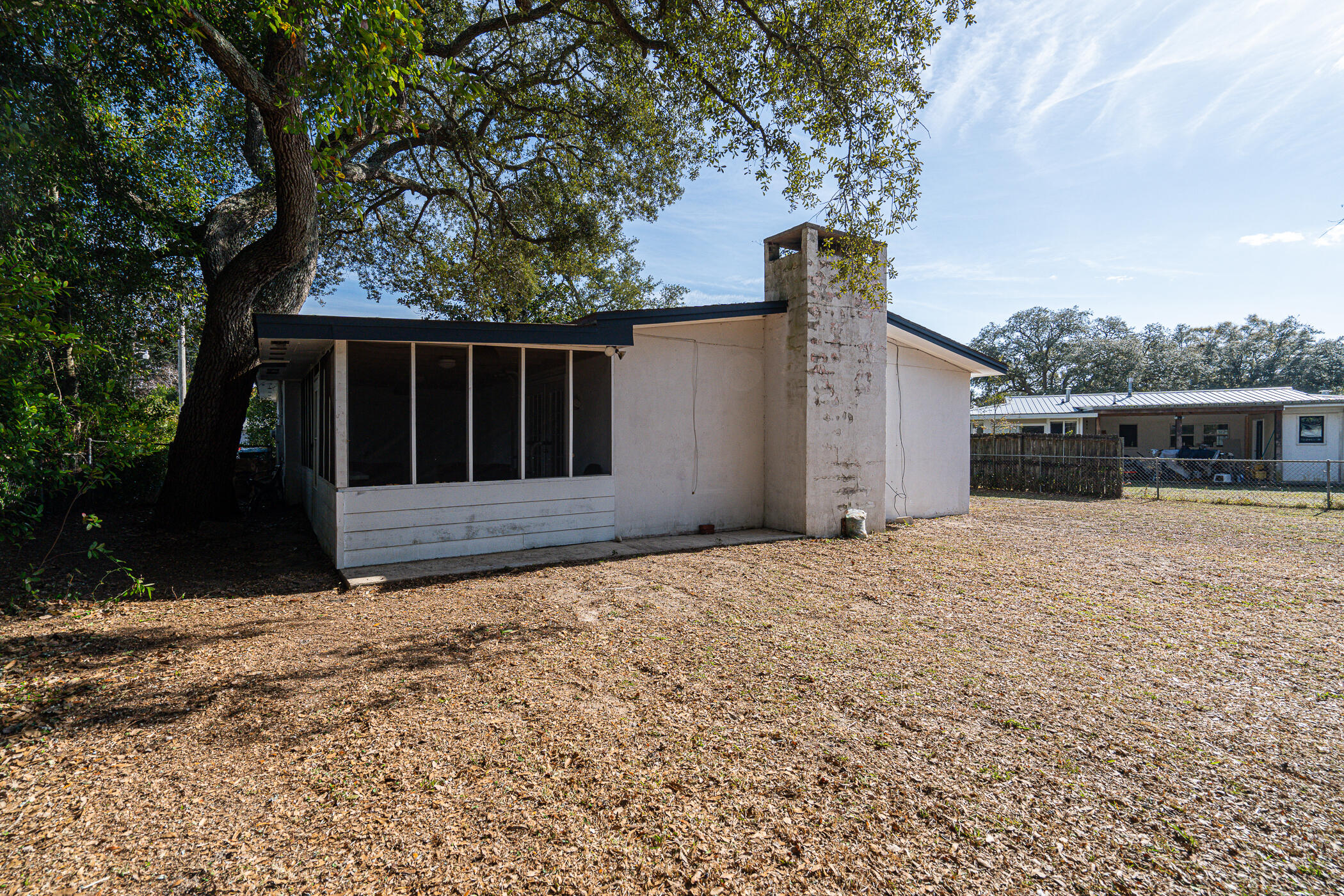 WINTHROP PLACE - Residential