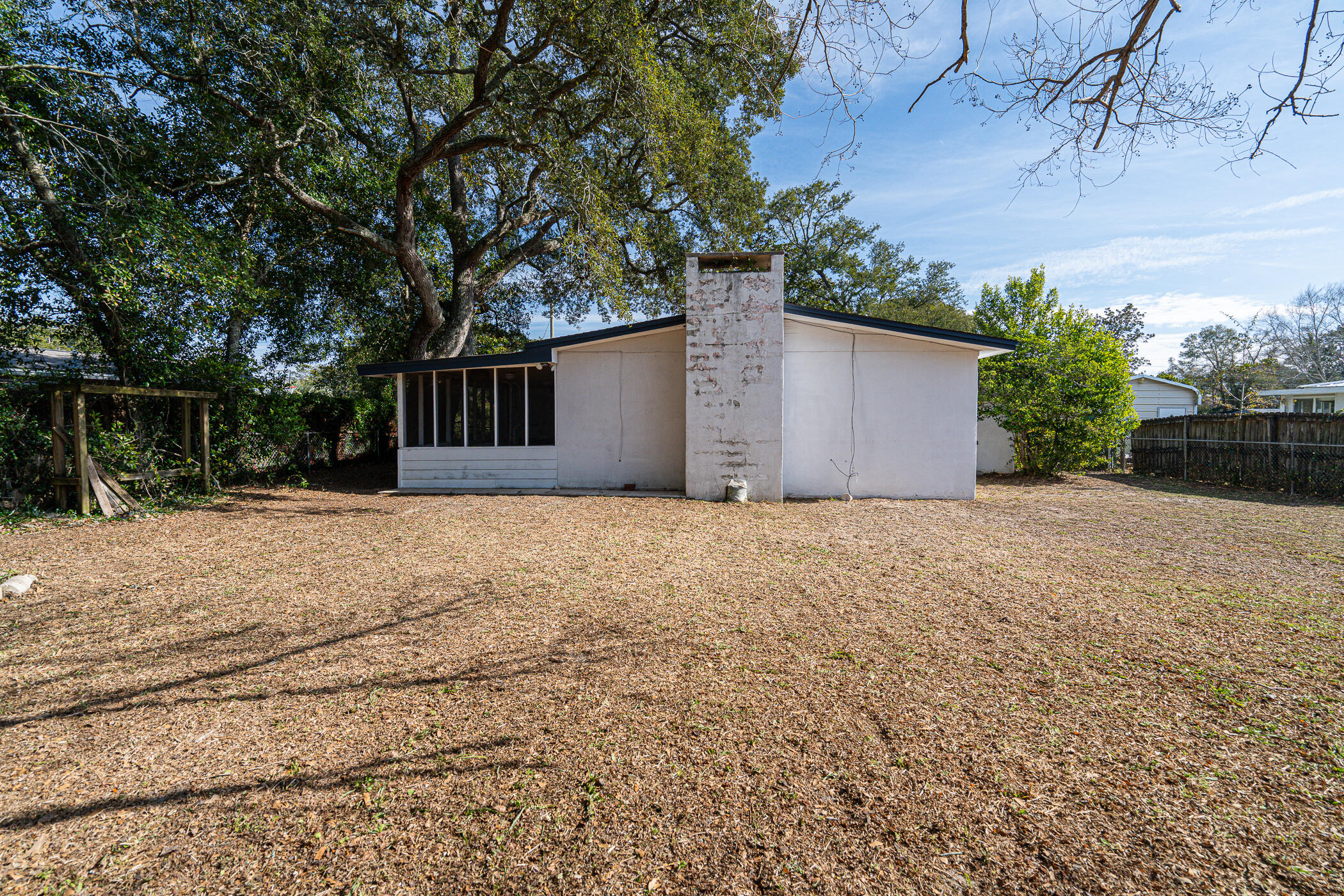 WINTHROP PLACE - Residential