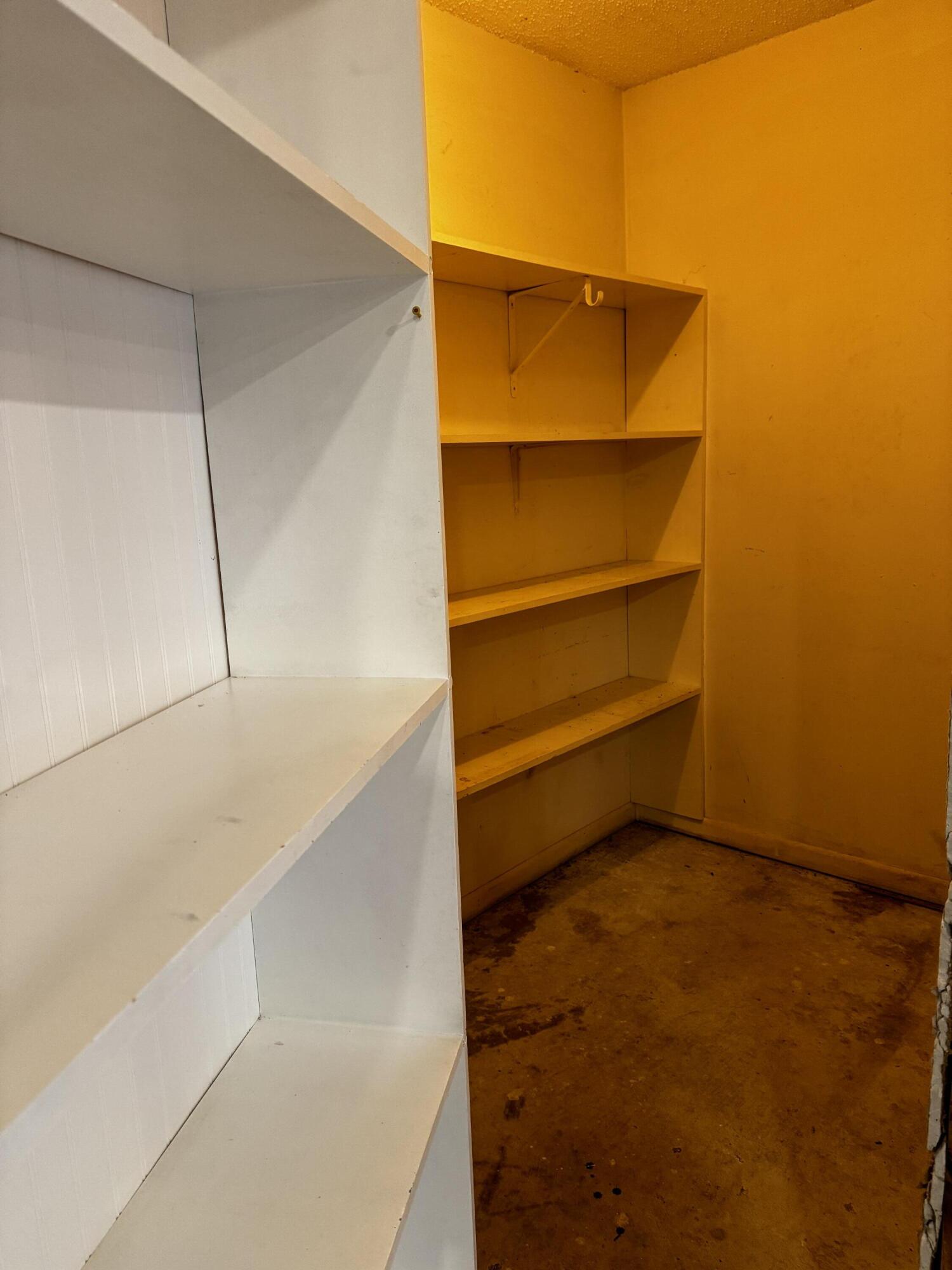 WINTHROP PLACE - Residential