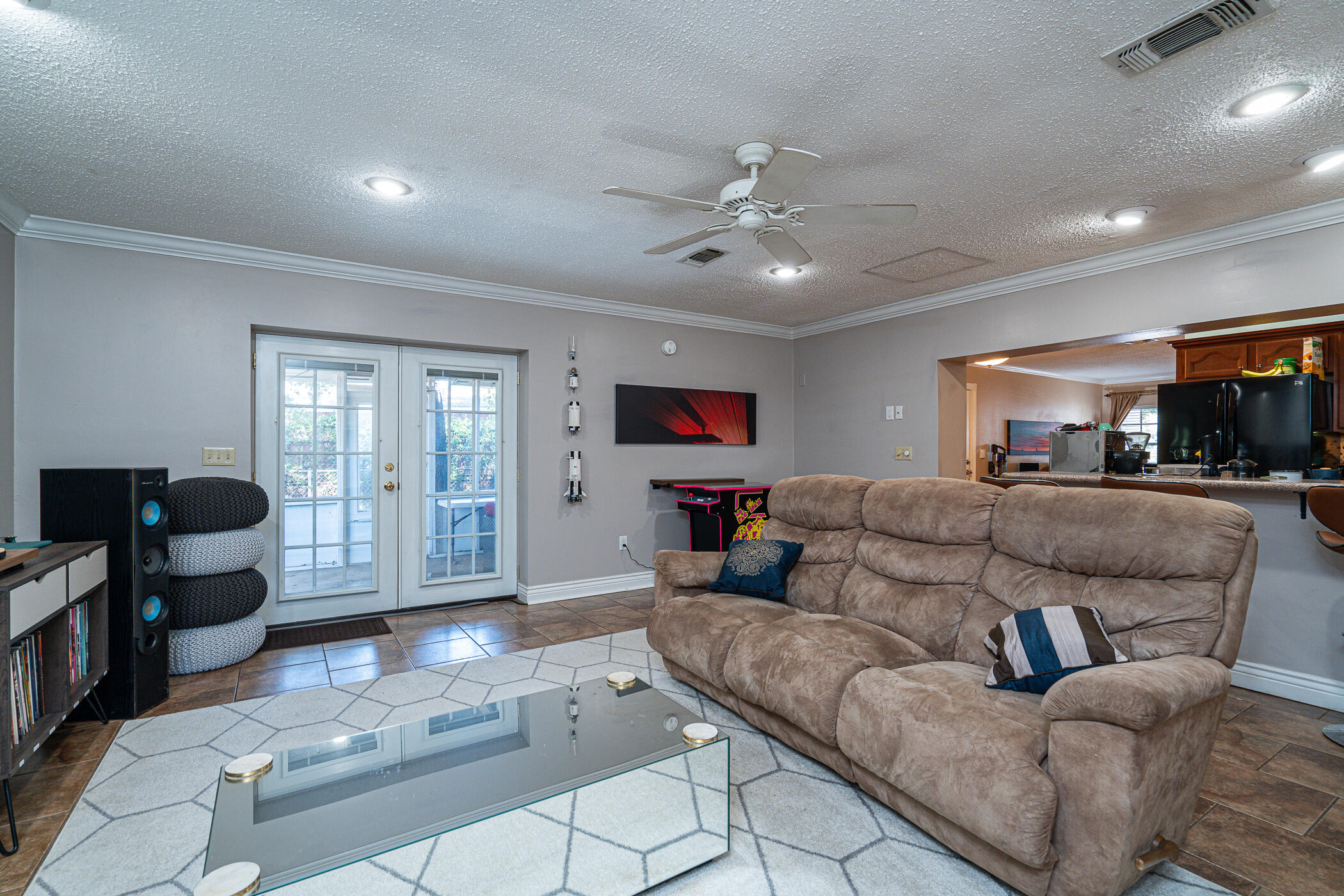 WINTHROP PLACE - Residential