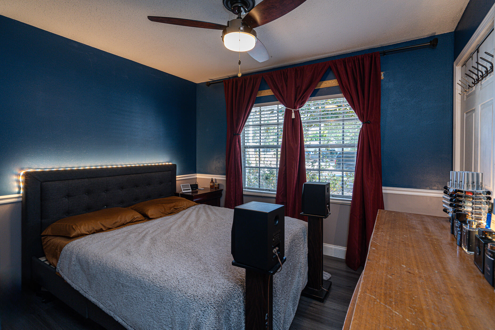 WINTHROP PLACE - Residential