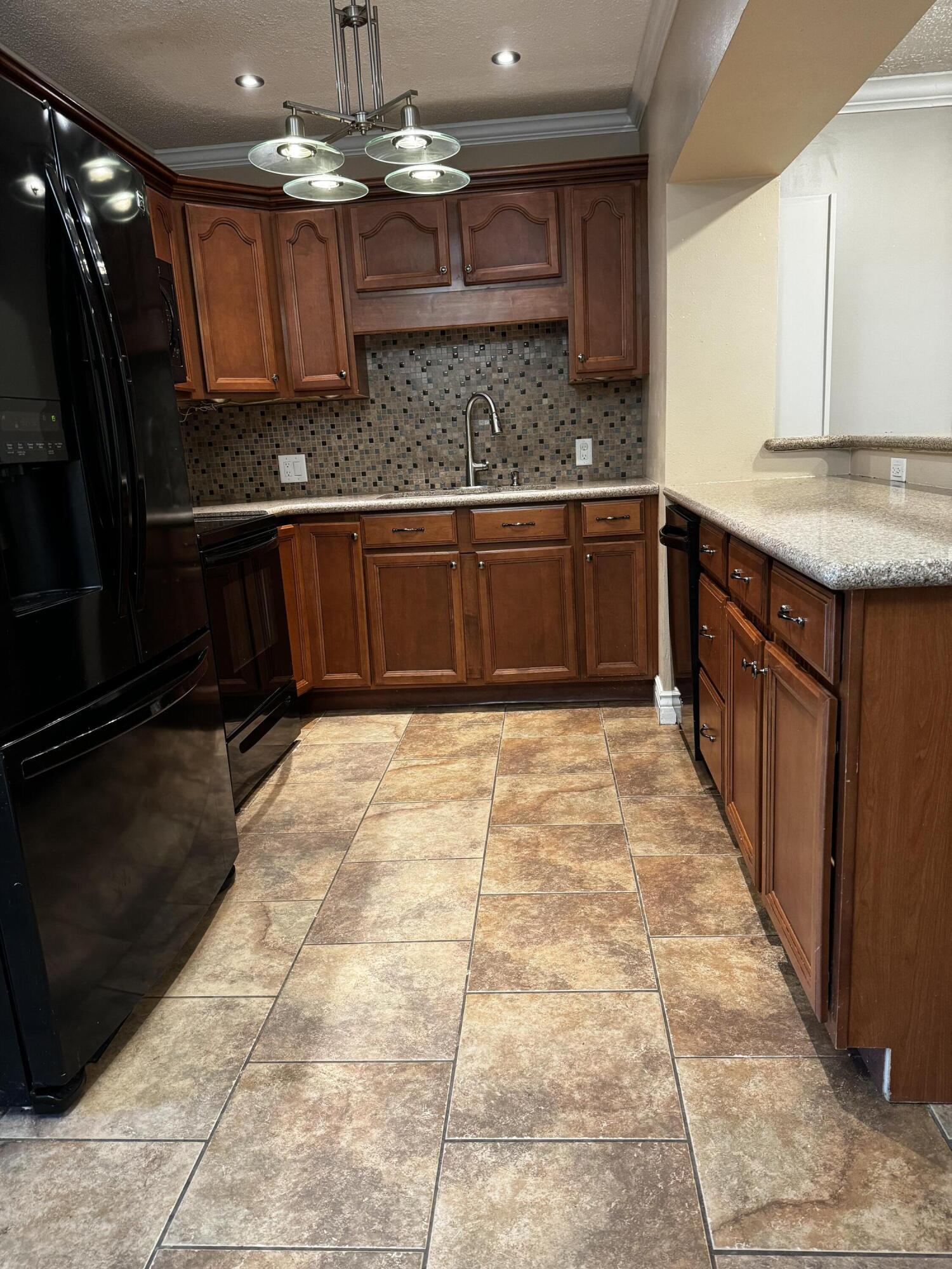 WINTHROP PLACE - Residential