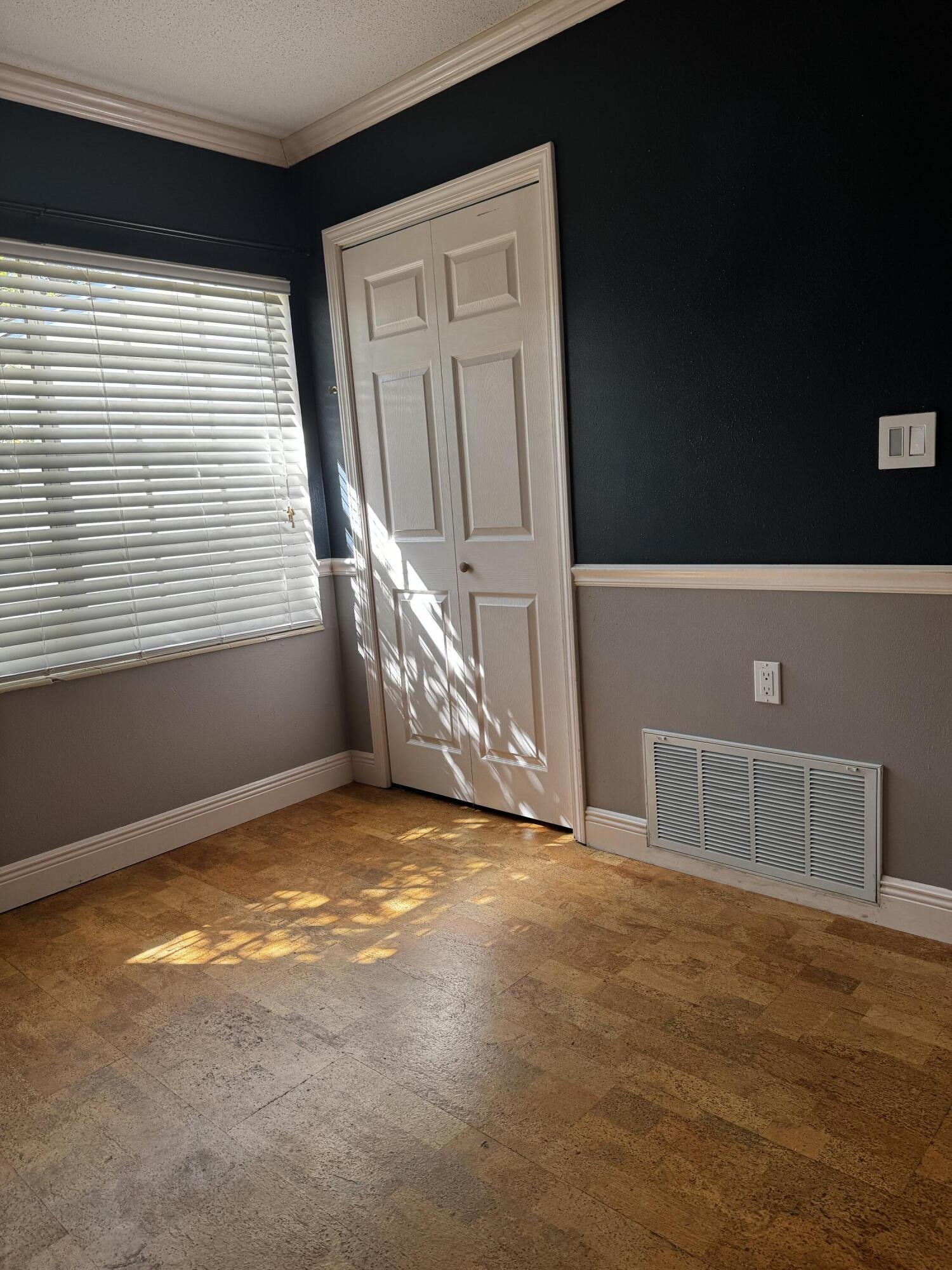 WINTHROP PLACE - Residential