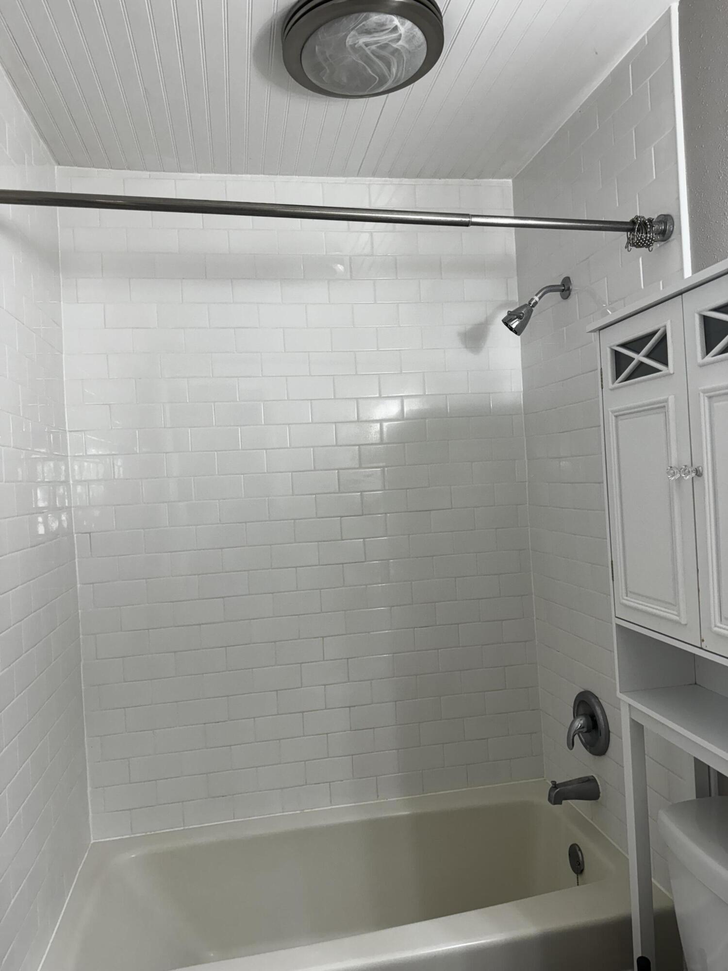 WINTHROP PLACE - Residential