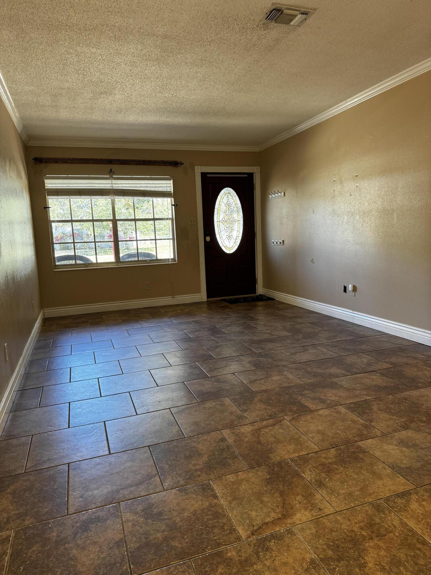 WINTHROP PLACE - Residential