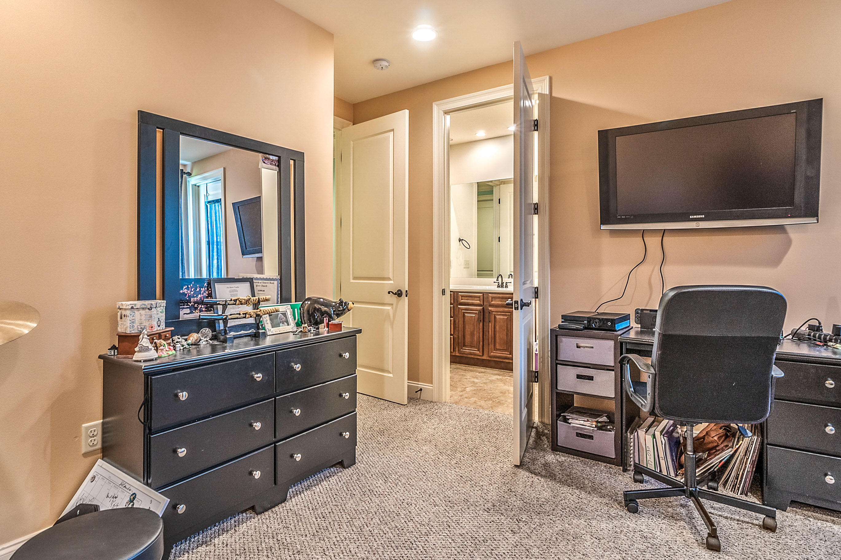 PRESERVE at SWIFT CREEK - Residential