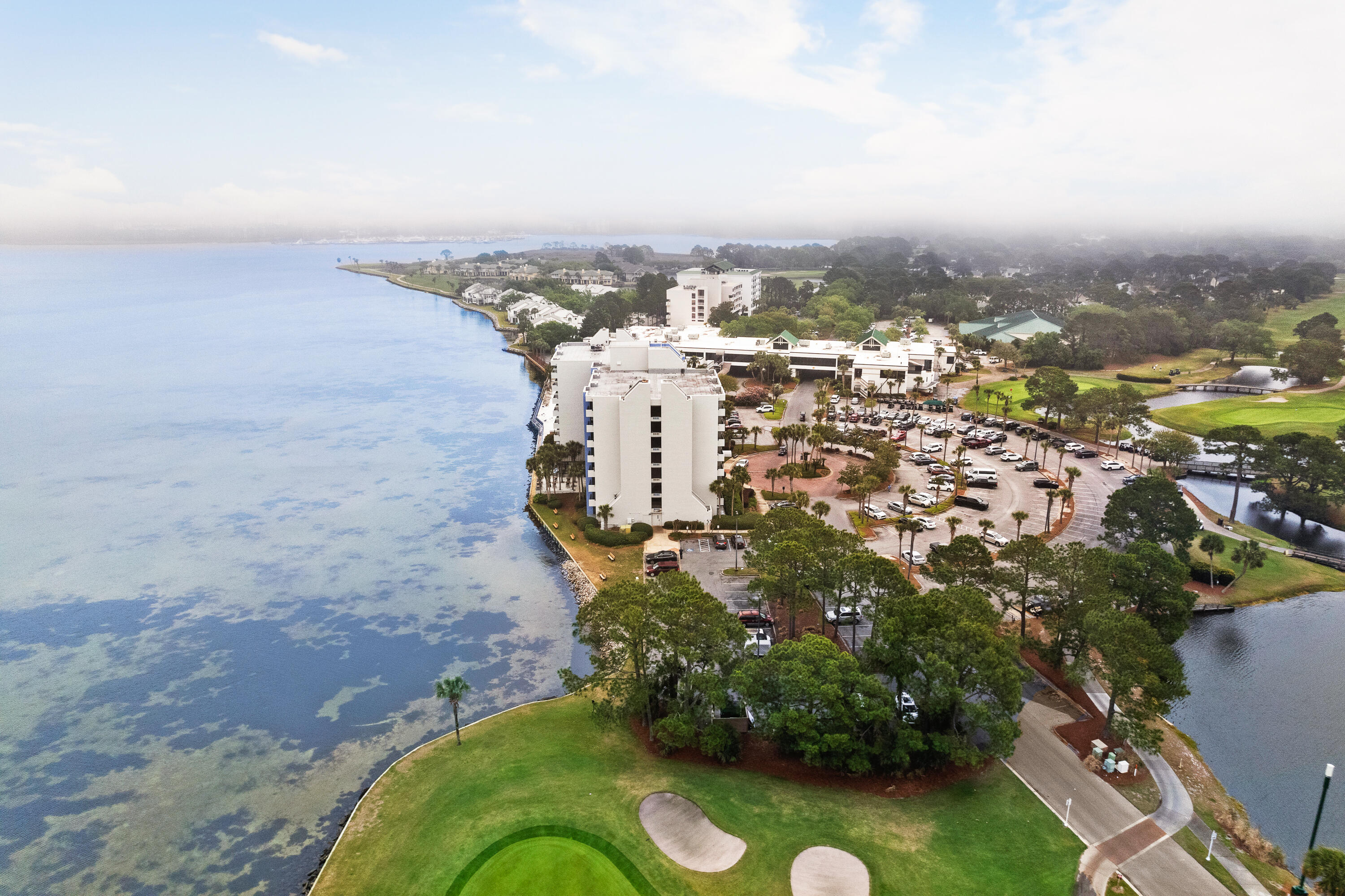BAYSIDE CONDO SANDESTIN - Residential