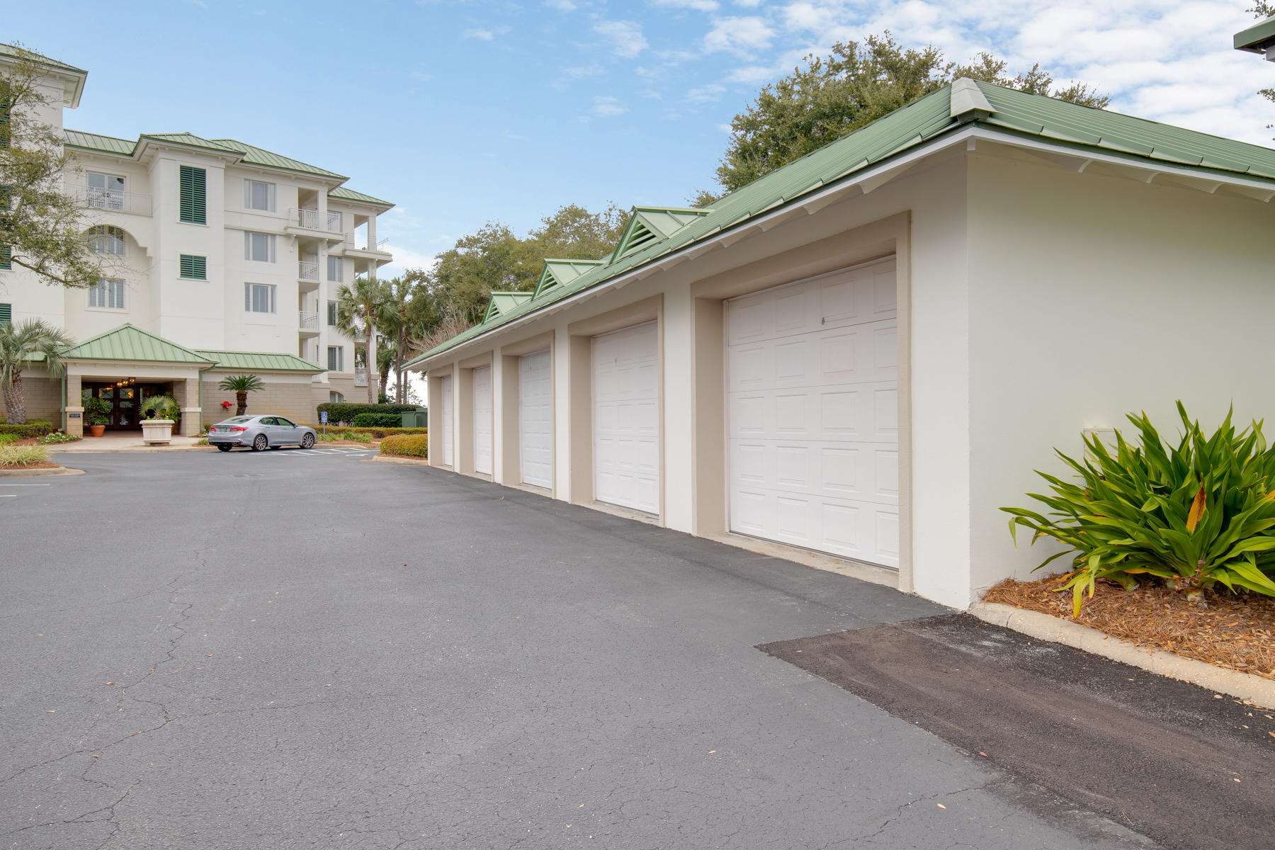 ANCHORAGE AT SANDESTIN THE - Residential